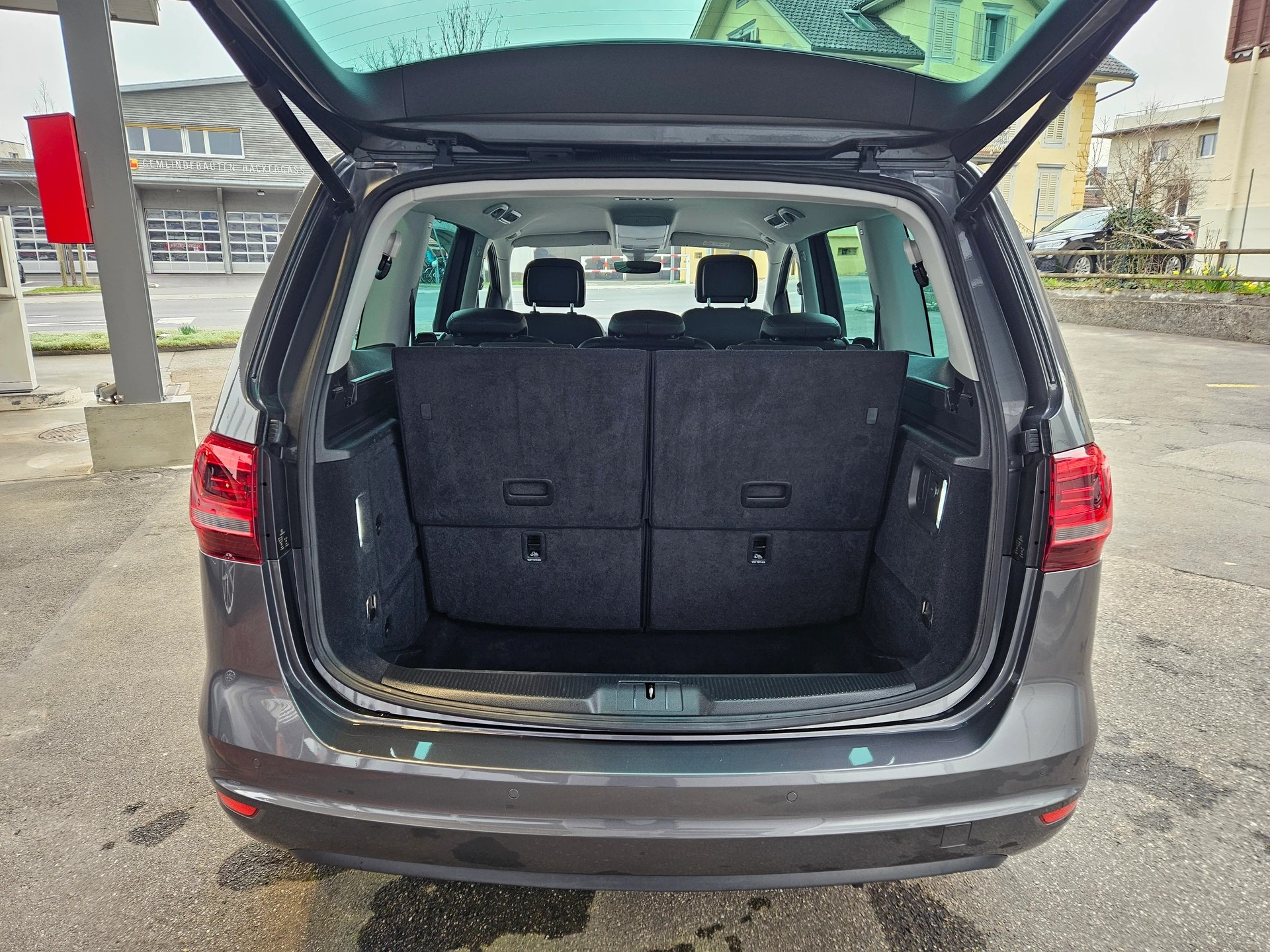 VW Sharan 1.4 TSI BlMT Highline DSG-image-9