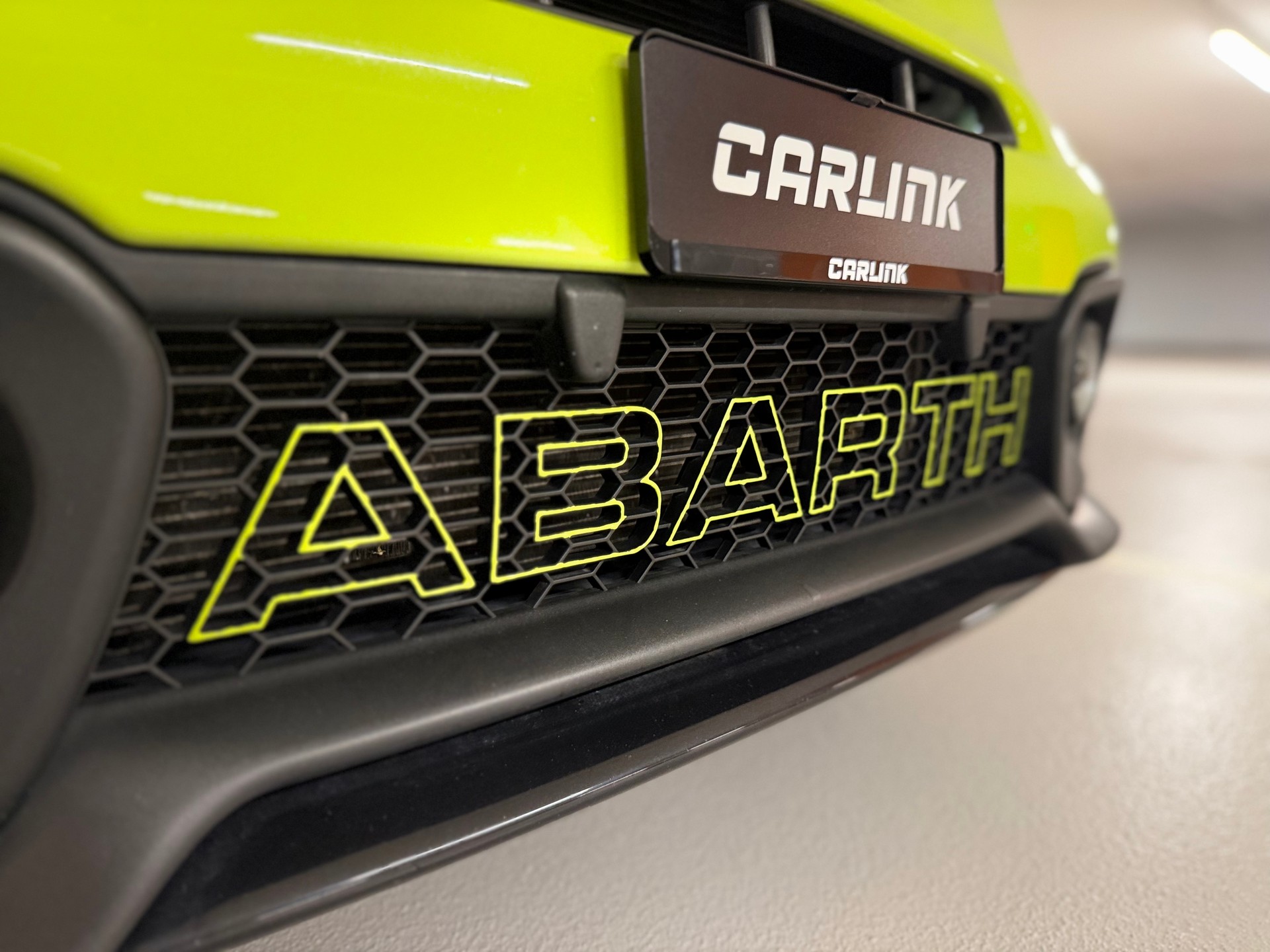 FIAT 595 1.4 16V Turbo Abarth Pista - 70th Anniversary-image-9