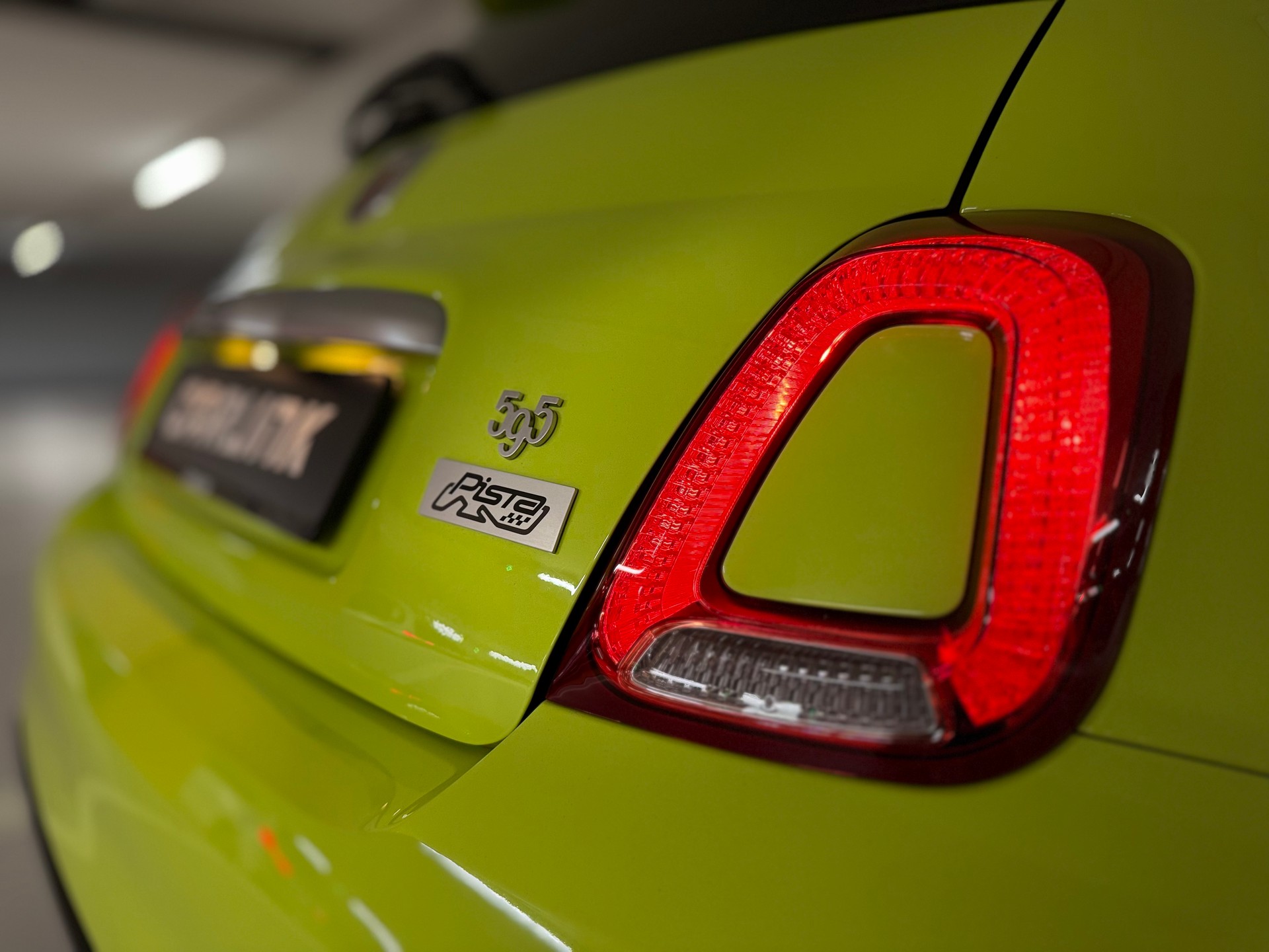 FIAT 595 1.4 16V Turbo Abarth Pista - 70th Anniversary-image-25