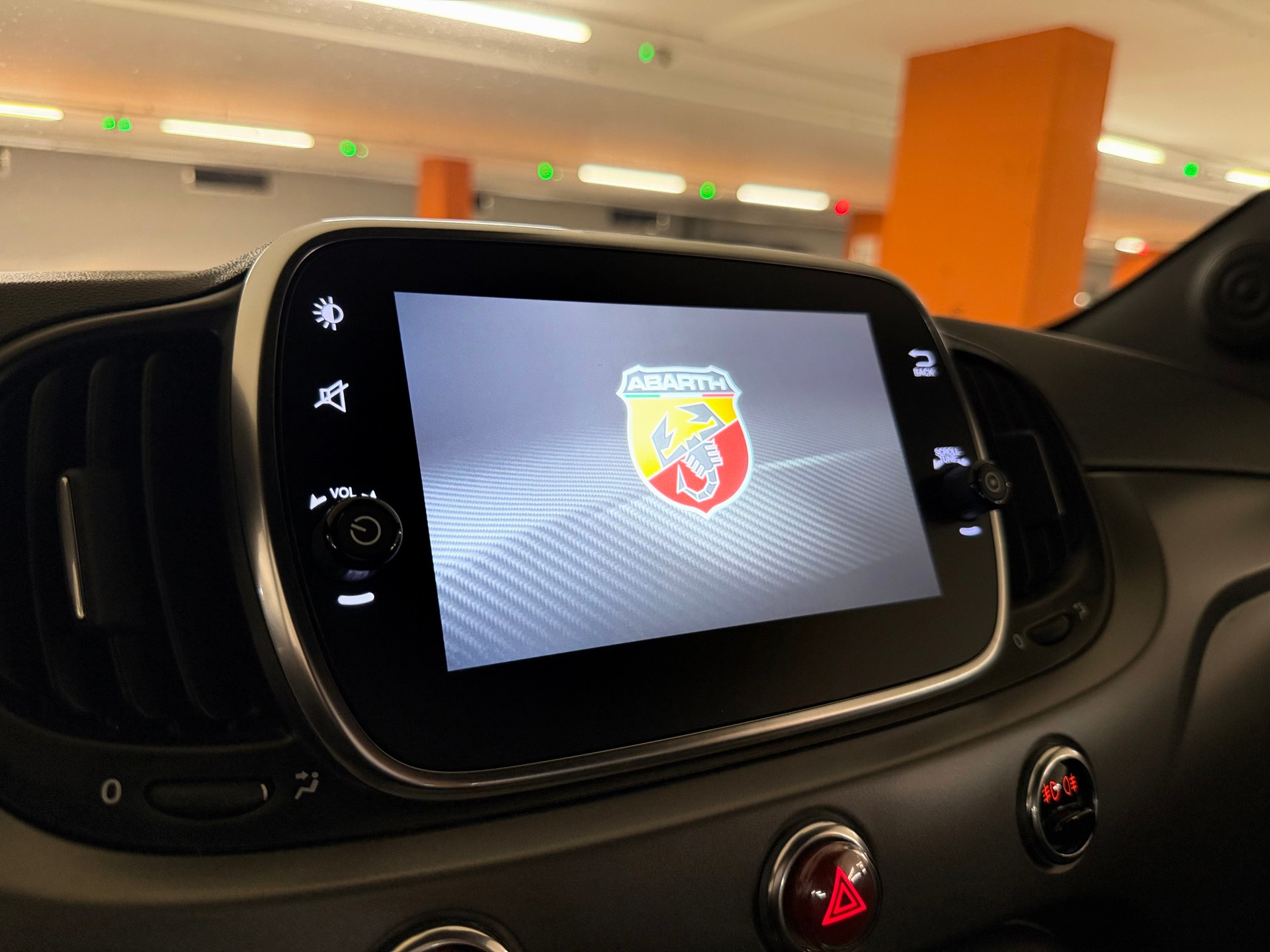 FIAT 595 1.4 16V Turbo Abarth Pista - 70th Anniversary-image-14