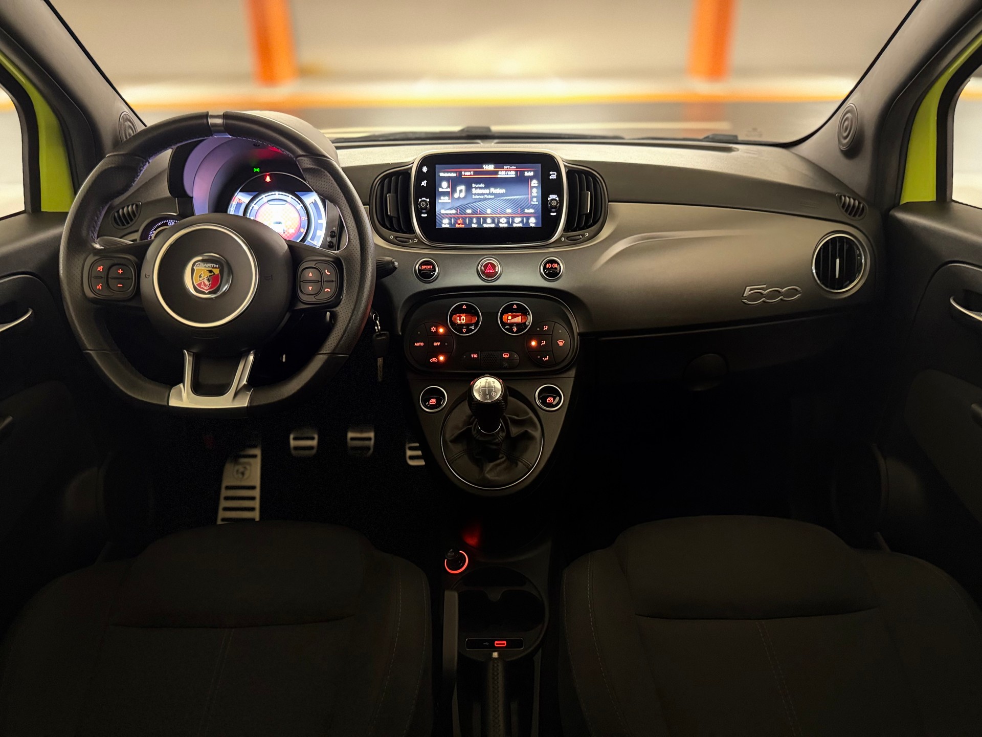 FIAT 595 1.4 16V Turbo Abarth Pista - 70th Anniversary-image-13