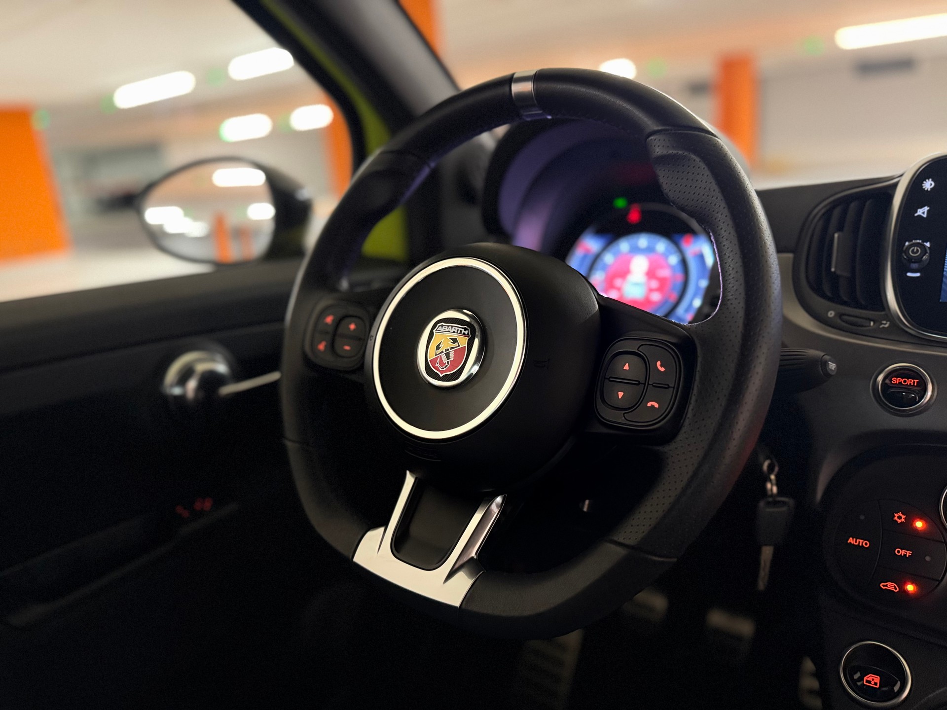FIAT 595 1.4 16V Turbo Abarth Pista - 70th Anniversary-image-18