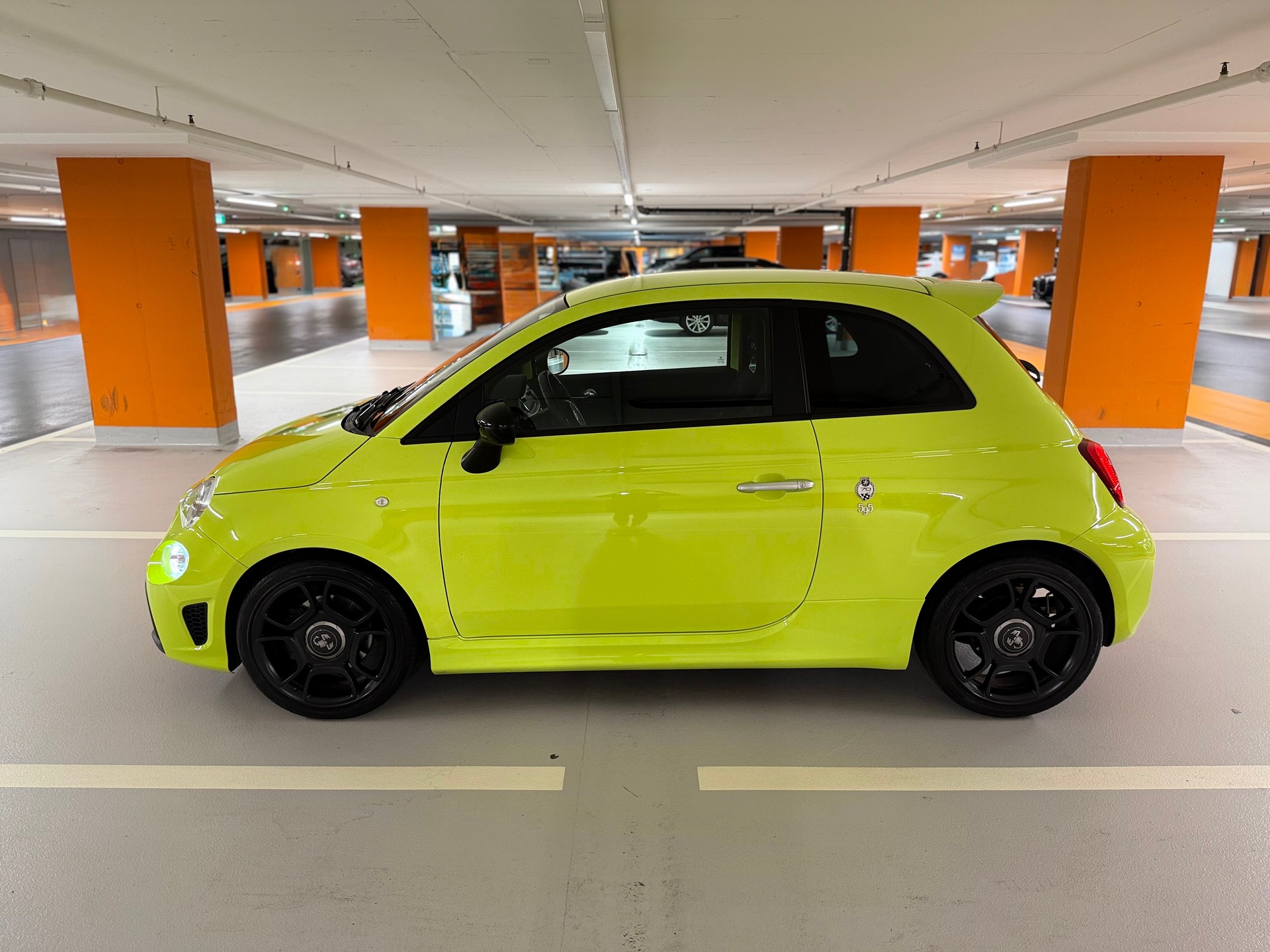 FIAT 595 1.4 16V Turbo Abarth Pista - 70th Anniversary-image-3