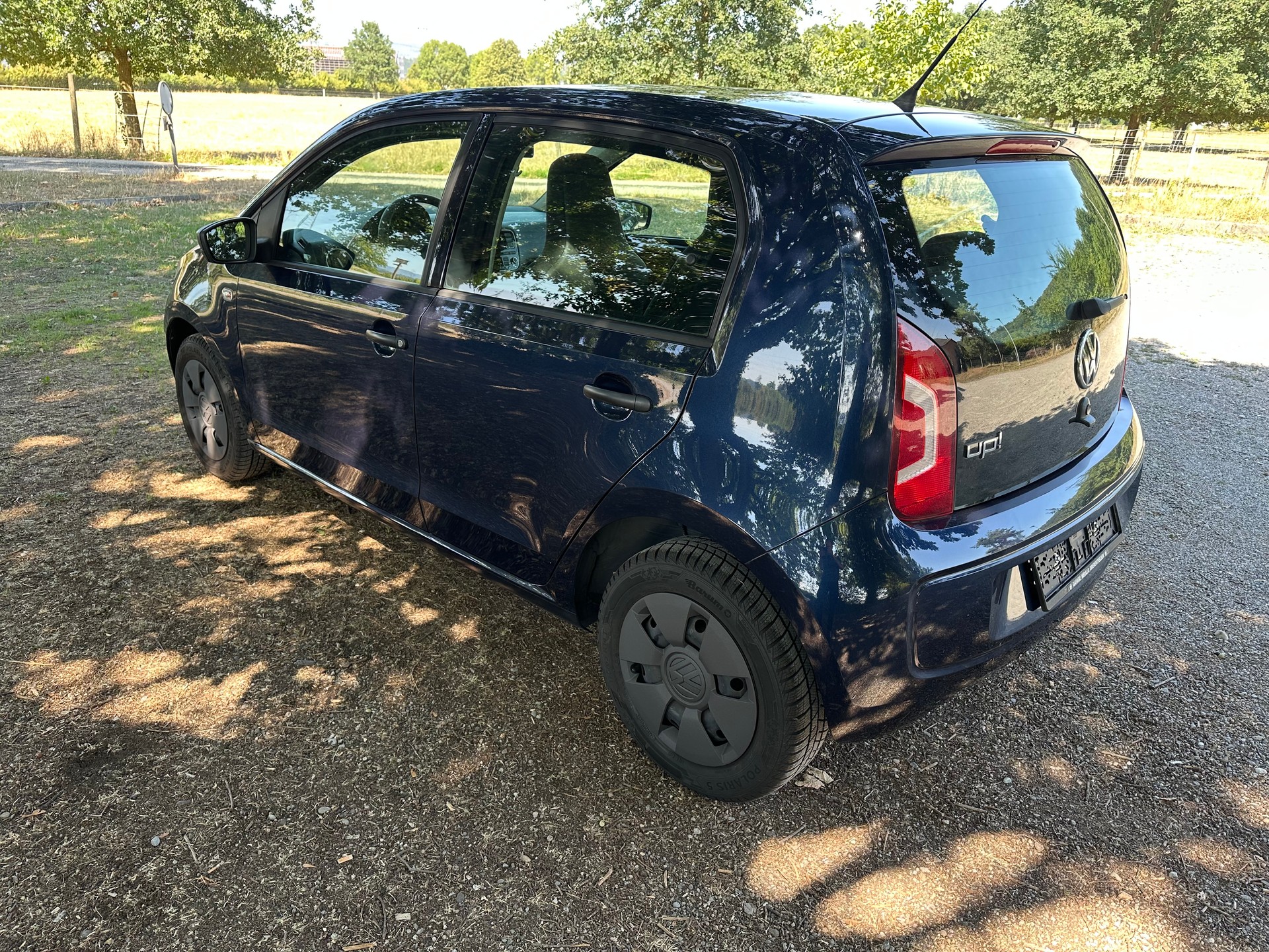 VW Up 1.0 take up-image-3