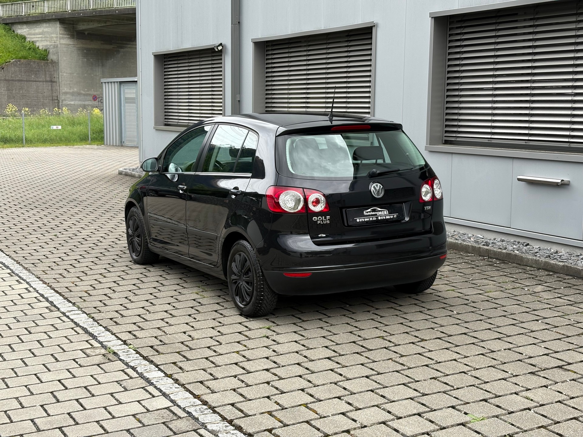 VW Golf Plus 1.9 TDI Comfortline Ab Service-image-5