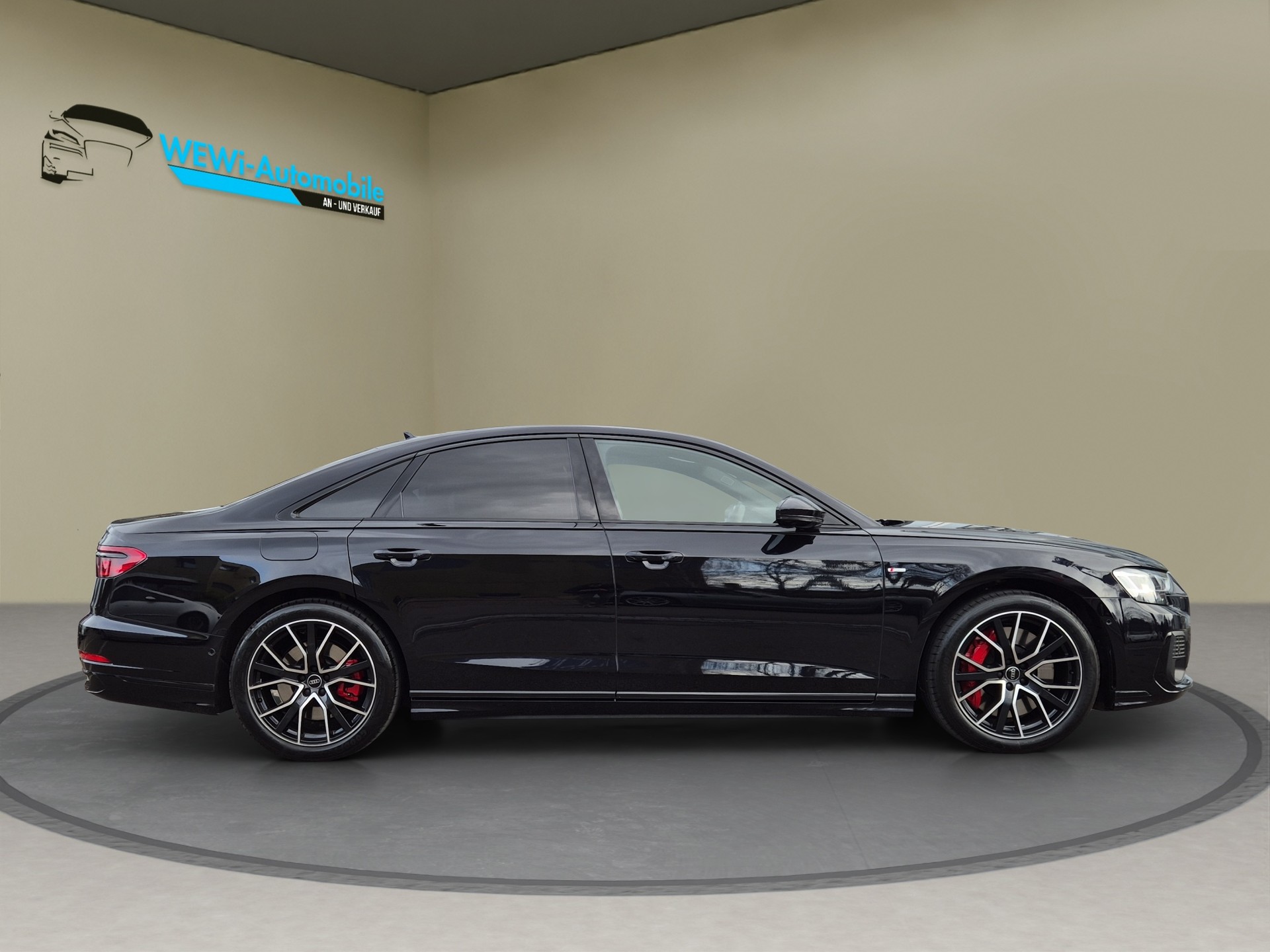 AUDI A8 60 TFSI e quattro tiptronic-image-1