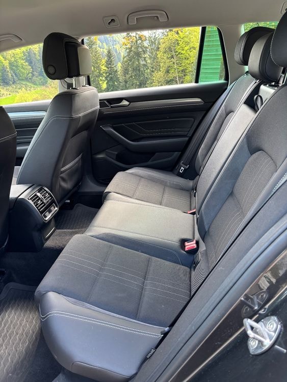VW VW Passat Variant 2.0 TDI DSG Alltrack 4Motion ACC Standheizung-image-4