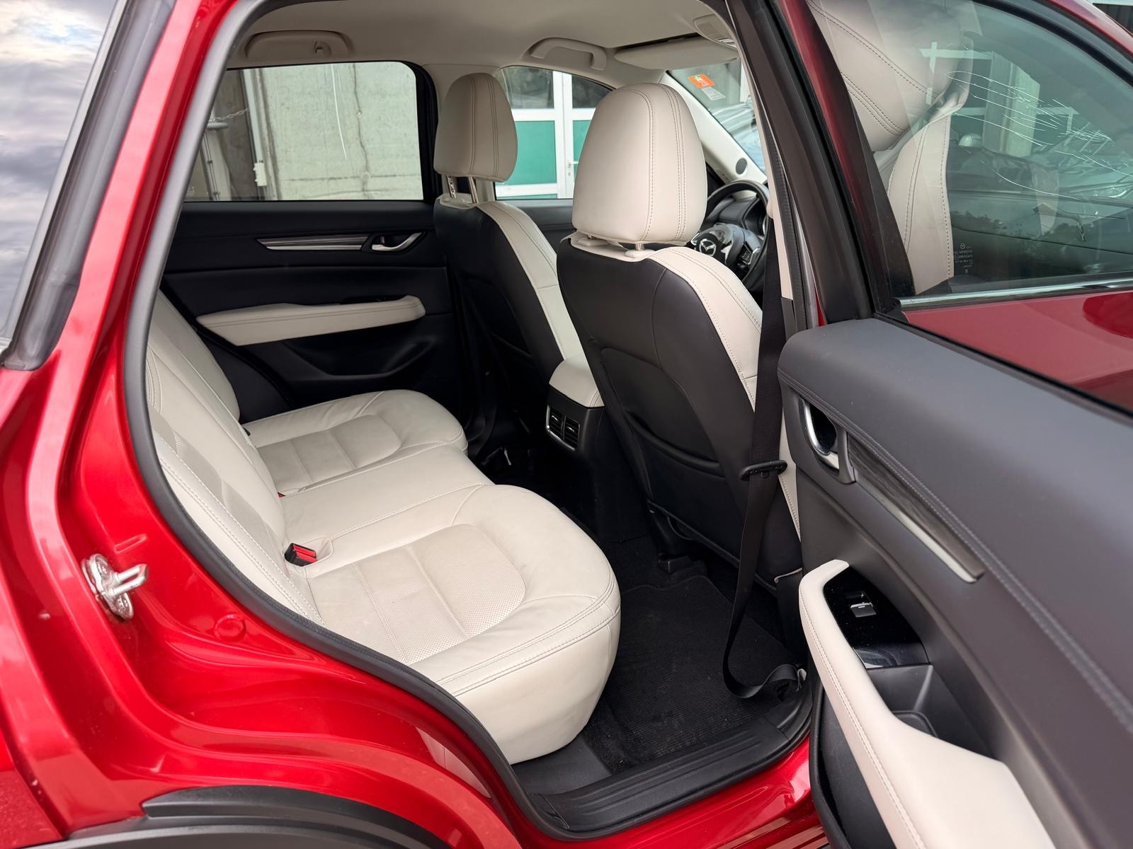 MAZDA CX-5 SKYACTIV-D 175 Revolution AWD Automat-image-11