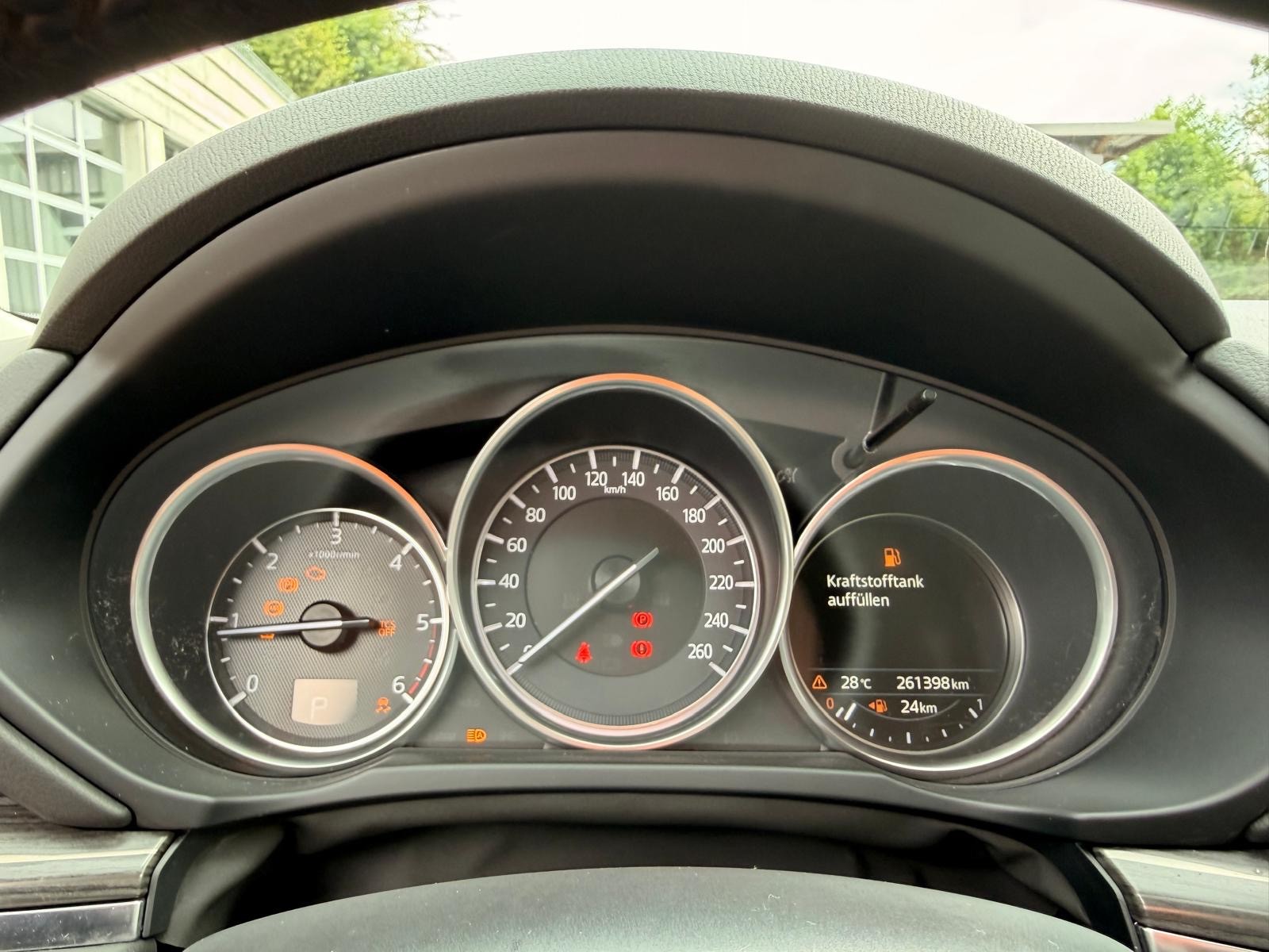 MAZDA CX-5 SKYACTIV-D 175 Revolution AWD Automat-image-14