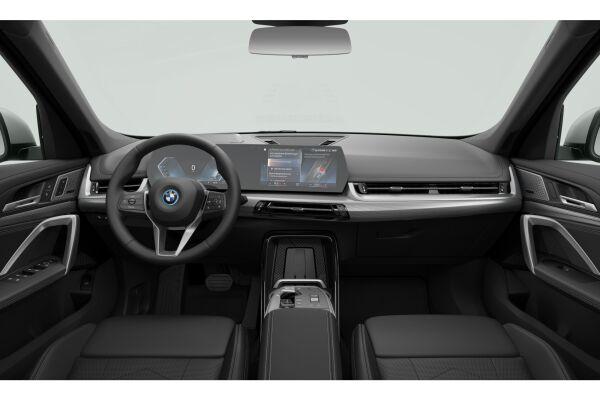 BMW X1 30e X Line xDrive U11 (CH) 📍-image-3