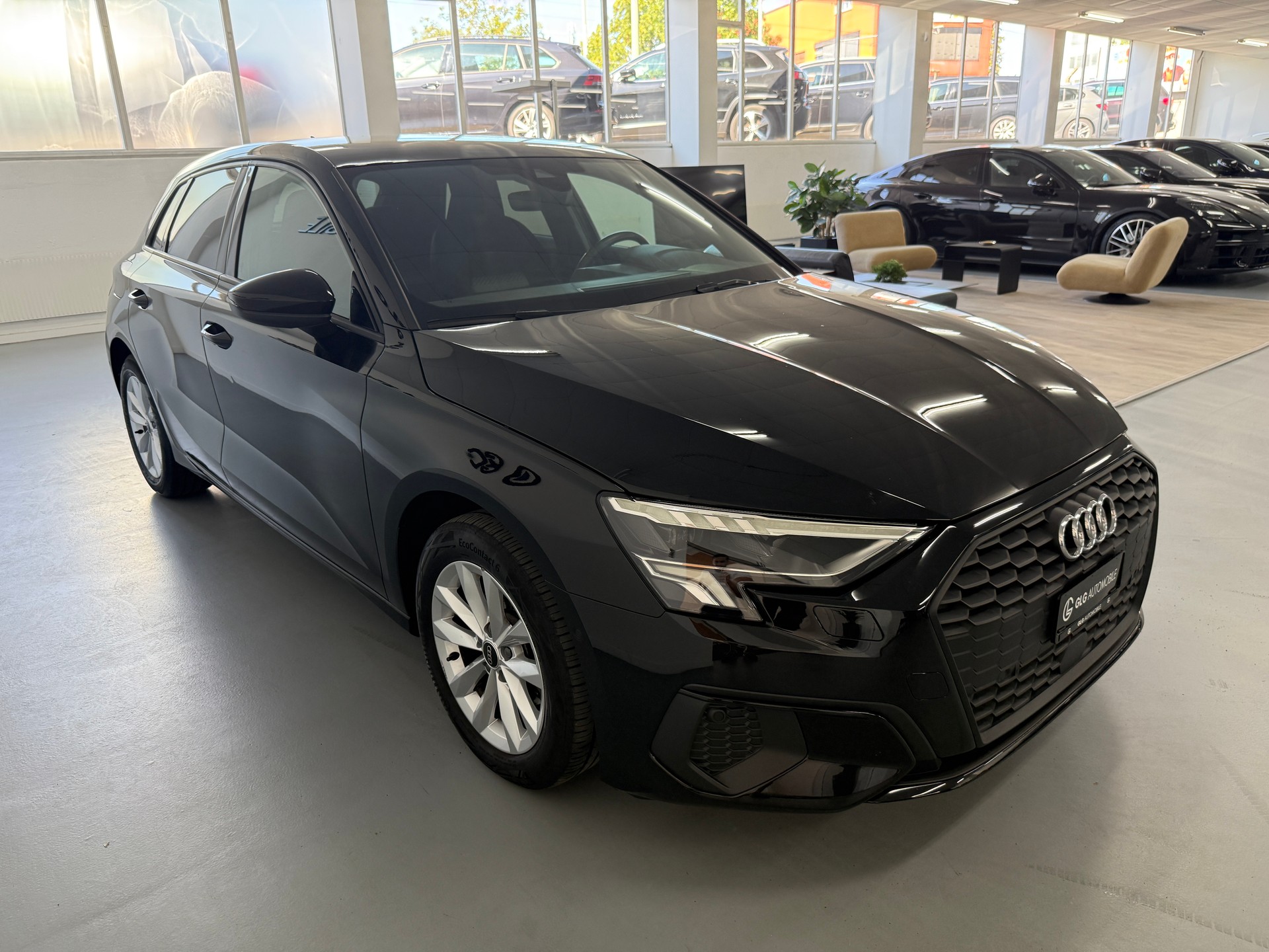 AUDI A3 Sportback 35 TFSI advanced Attraction S-tronic-image-2