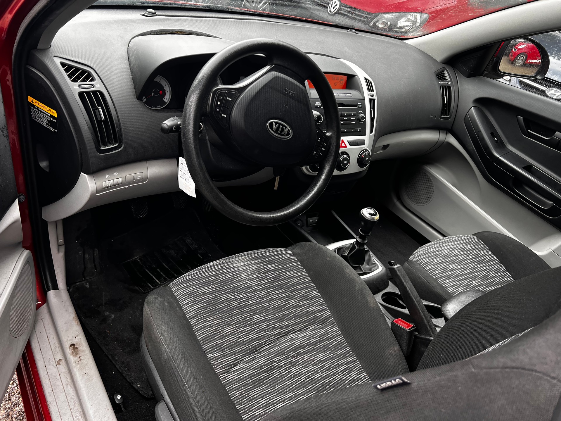 KIA Pro_Cee'd 1.6 16V-image-3
