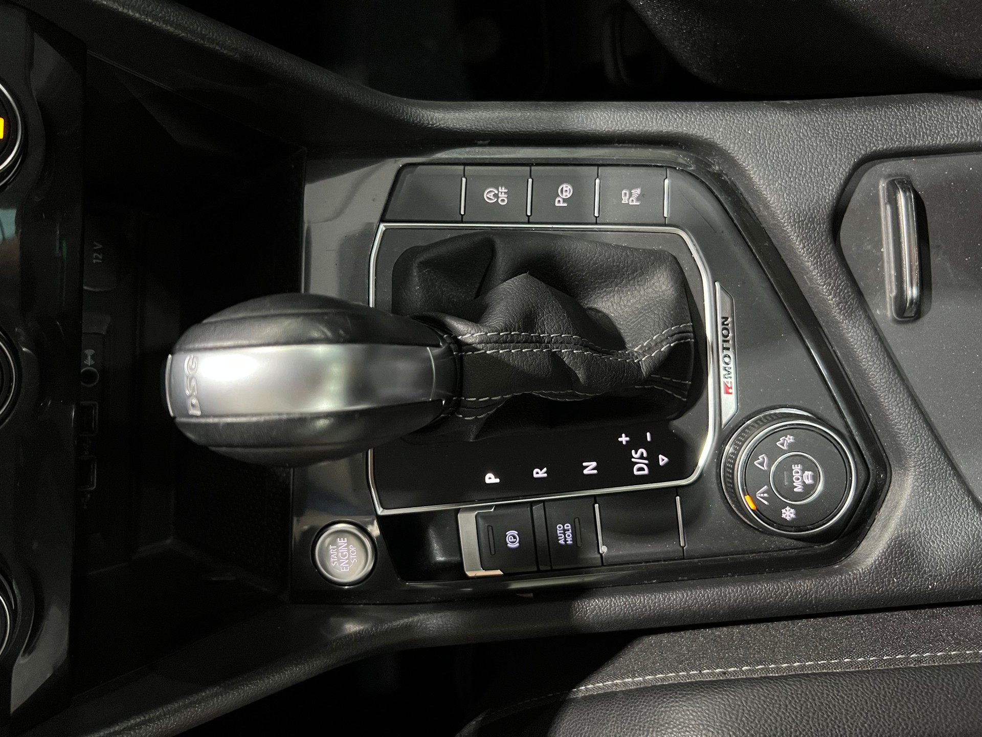 VW Tiguan 2.0TSI Highline 4Motion DSG**Panodach,AHK,LED,Frisch ab MFK**-image-15
