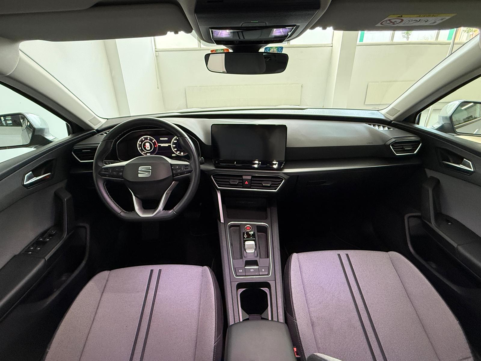 SEAT Leon ST 2.0 TDI EVO DSG Style-image-7