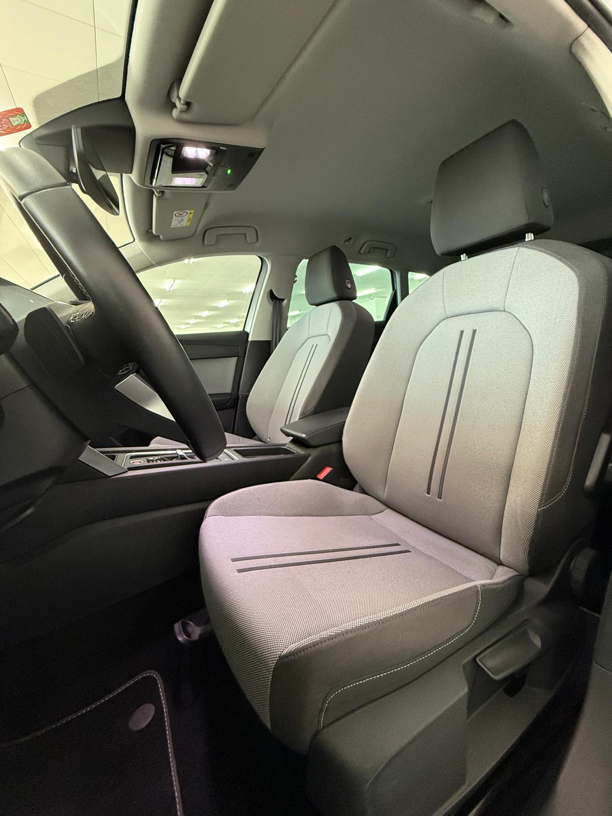 SEAT Leon ST 2.0 TDI EVO DSG Style-image-6