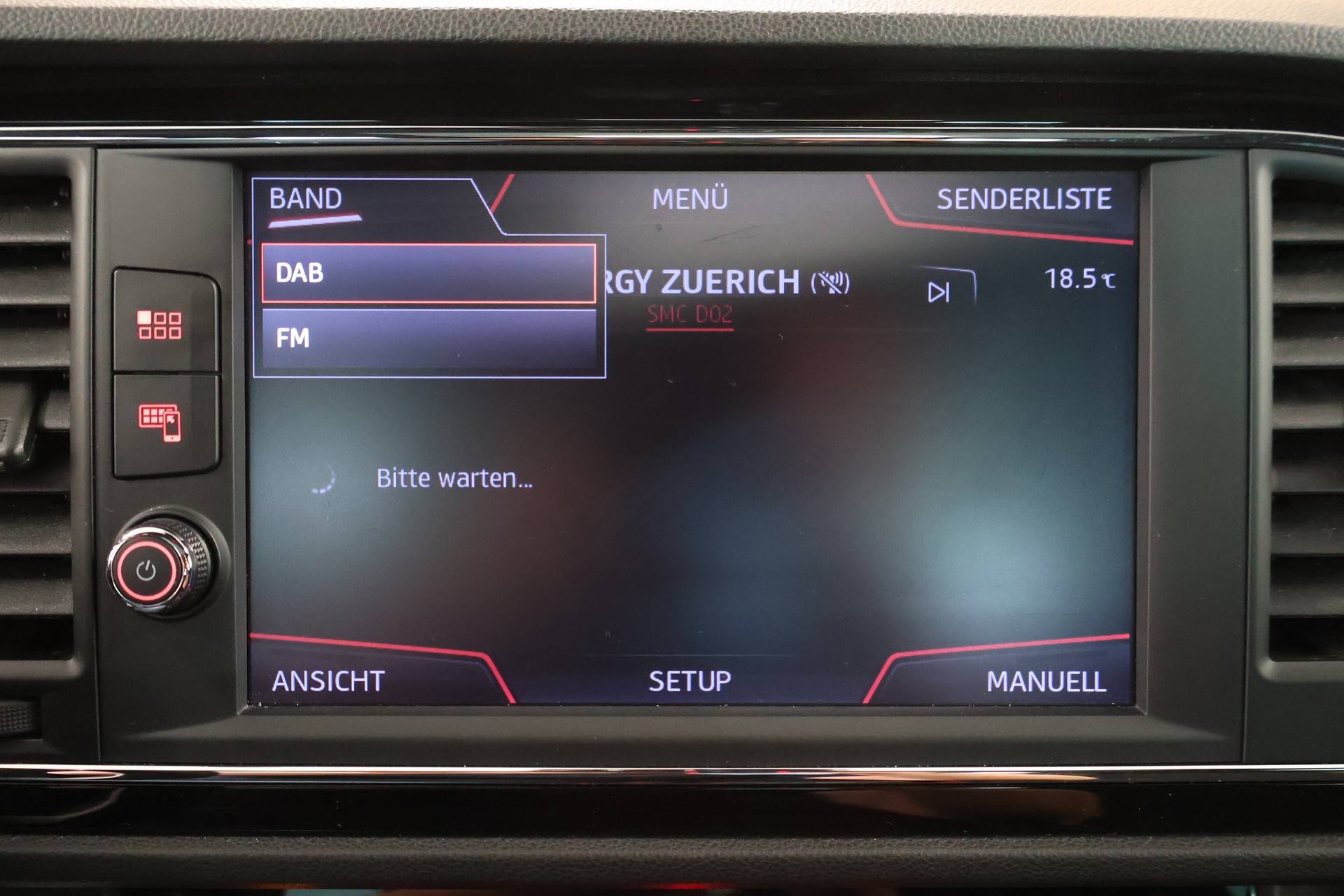 SEAT Leon 2.0 TSI Cupra 300 DSG-image-24