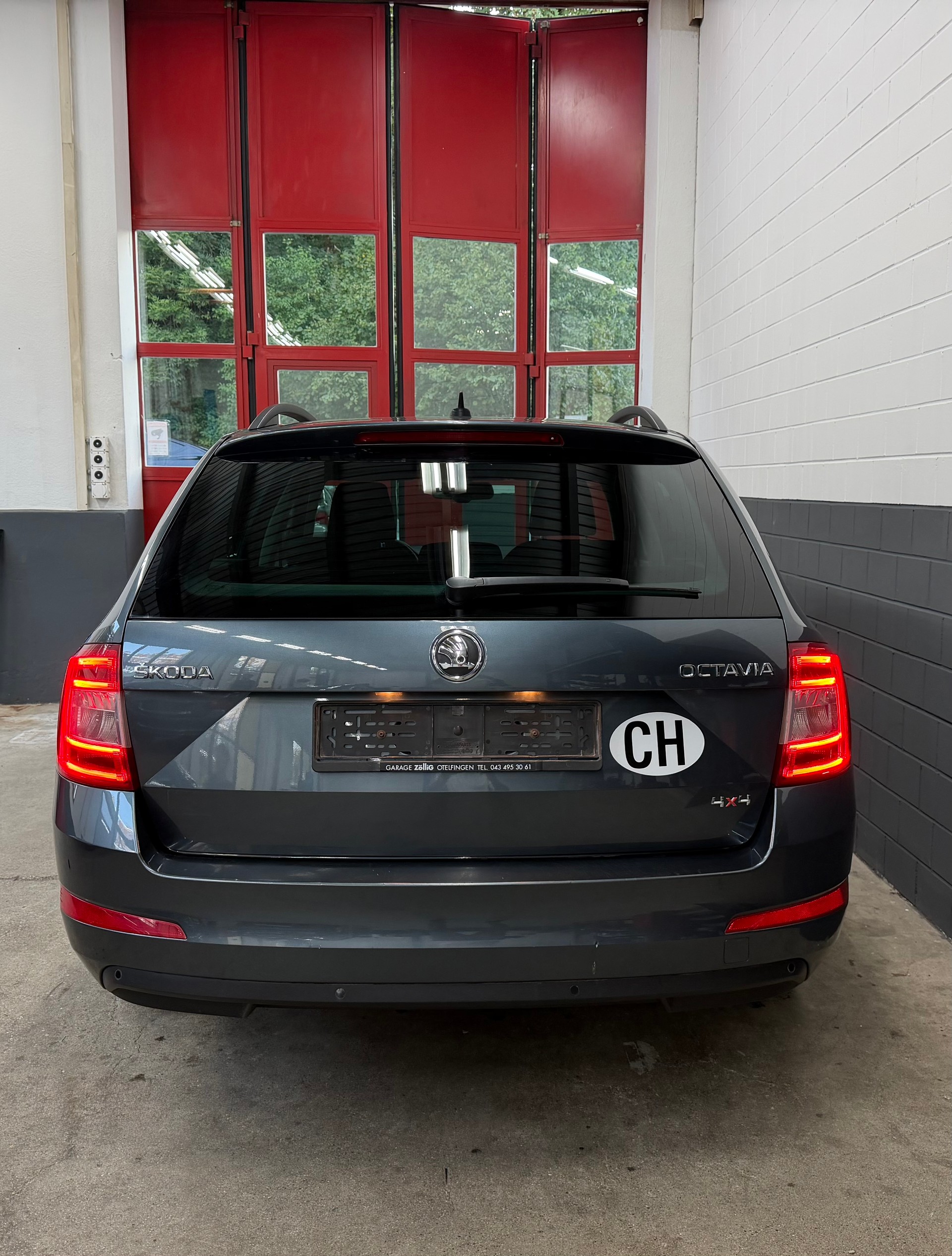 SKODA Octavia Combi 1.8 TSI Elegance 4x4 DSG //NEU AB MFK!-image-6