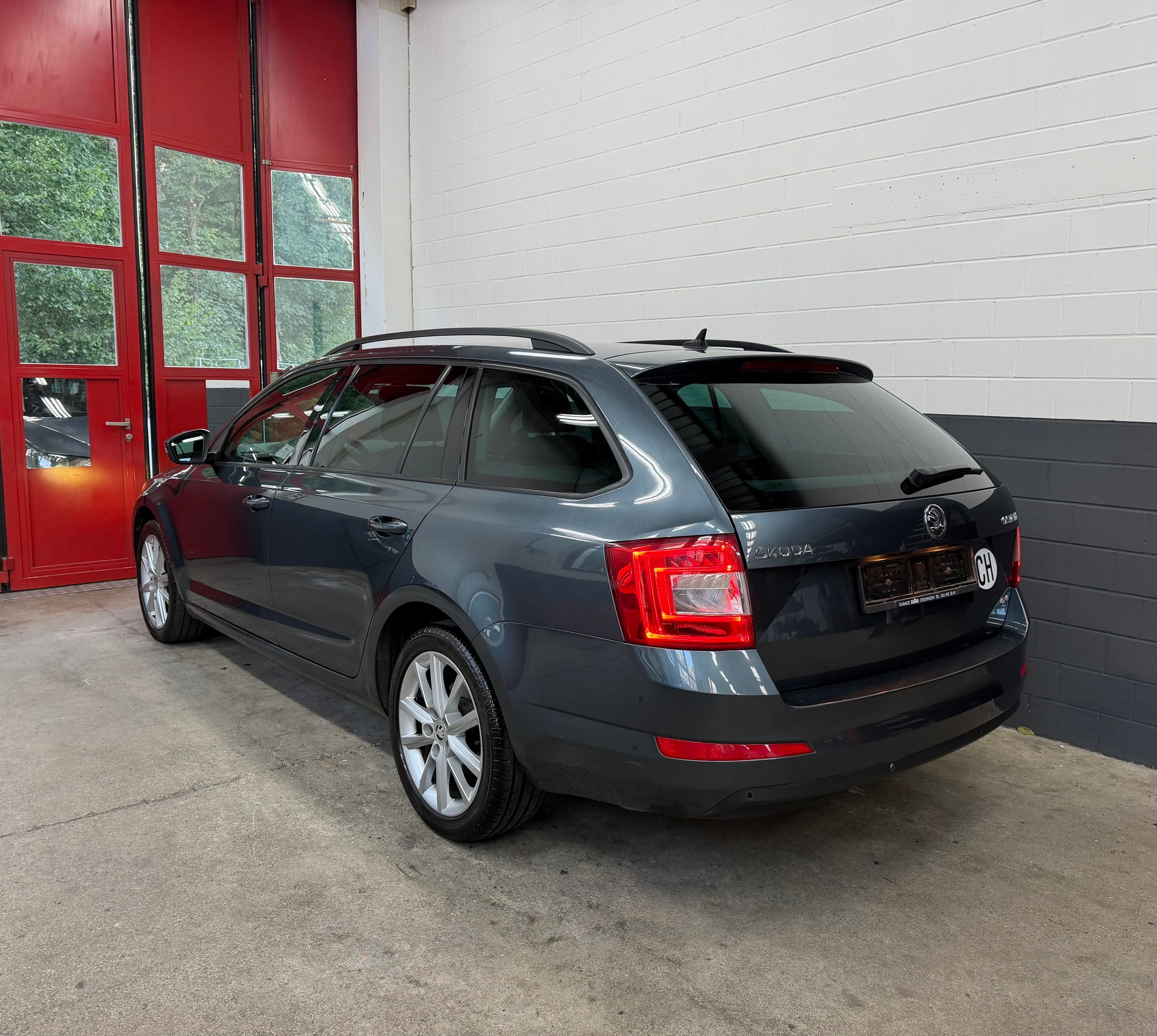 SKODA Octavia Combi 1.8 TSI Elegance 4x4 DSG //NEU AB MFK!-image-5