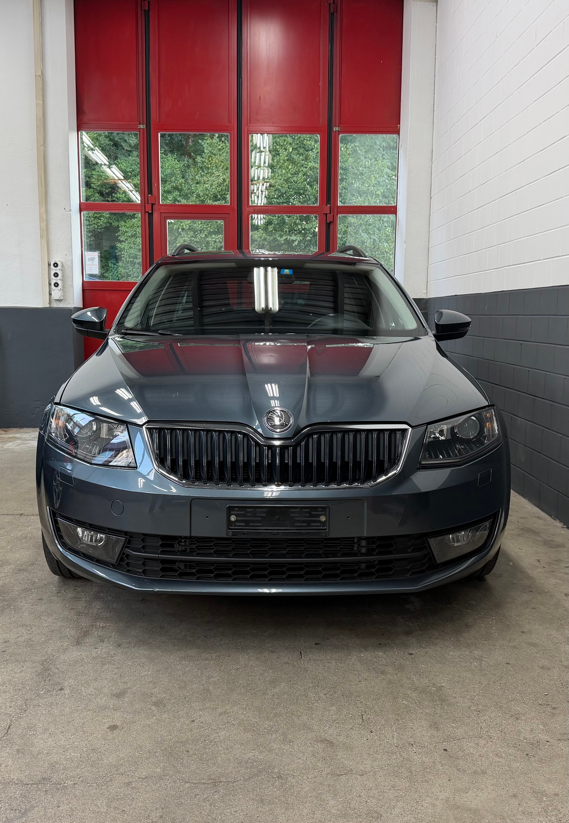 SKODA Octavia Combi 1.8 TSI Elegance 4x4 DSG //NEU AB MFK!-image-1