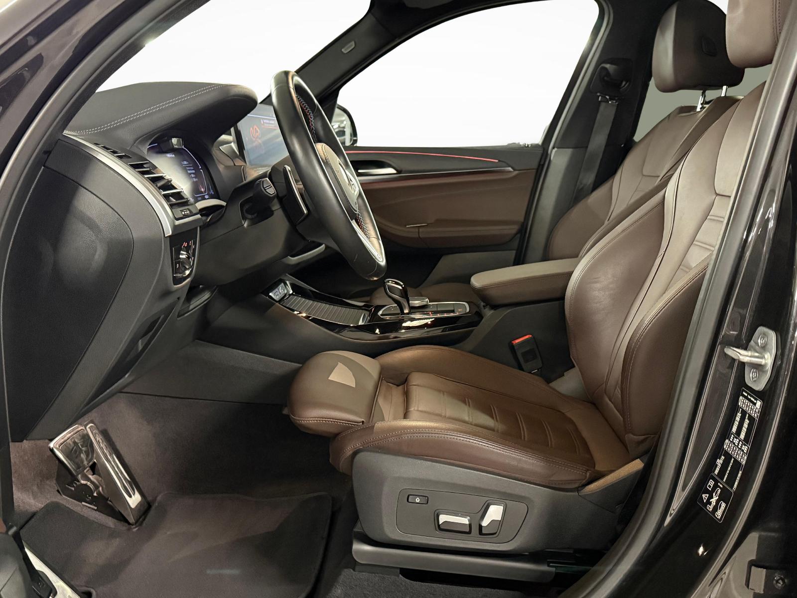 BMW X3 M40d-image-9
