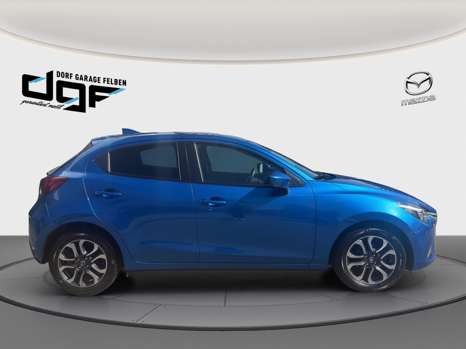 MAZDA 2 1.5 90 Revolution-image-5