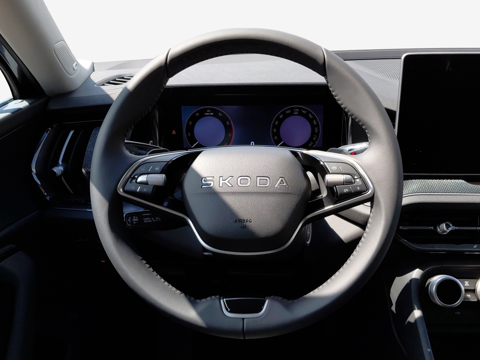 SKODA Kodiaq 2.0 TSI Selection 4x4-image-9