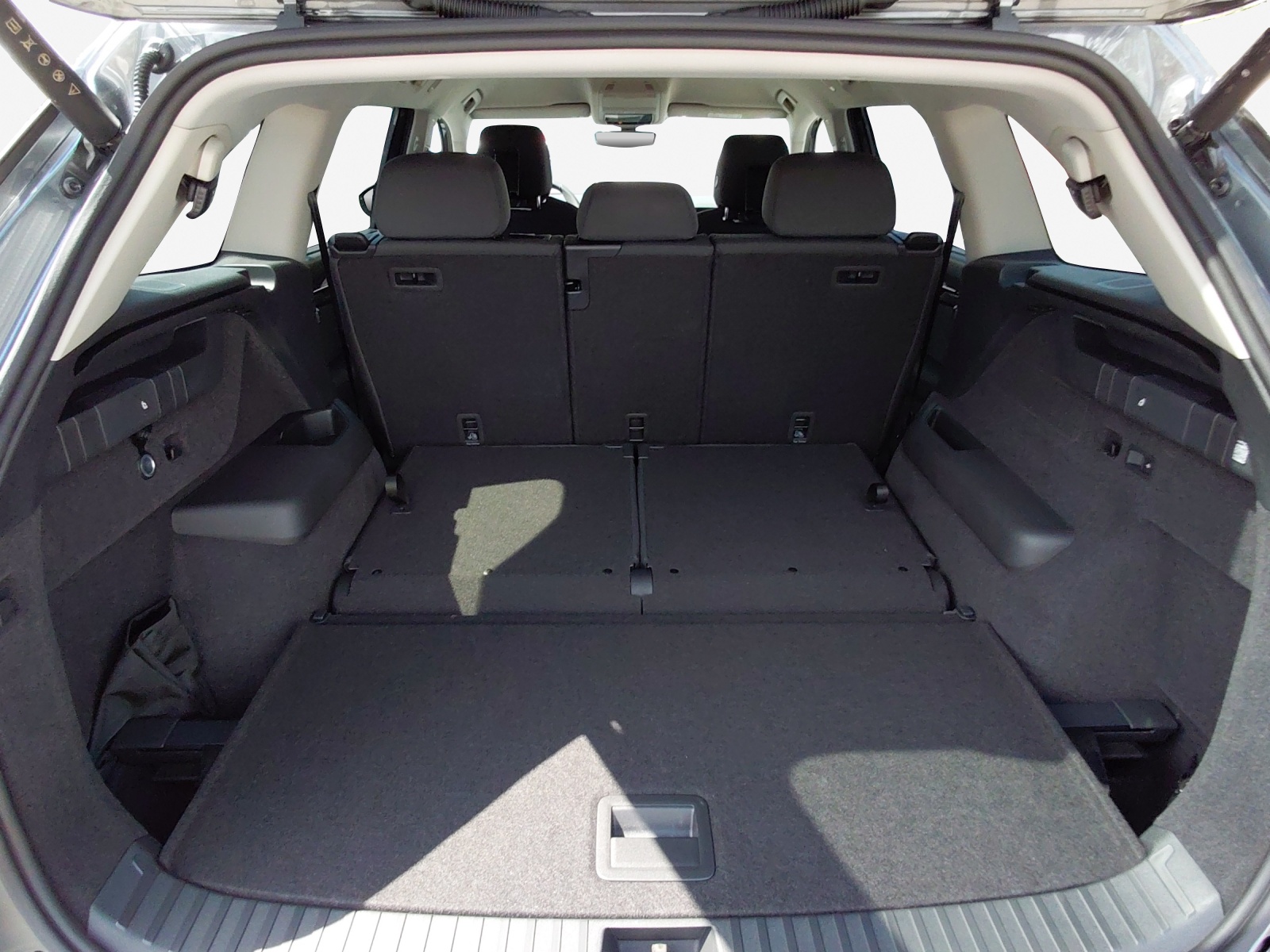 SKODA Kodiaq 2.0 TSI Selection 4x4-image-12