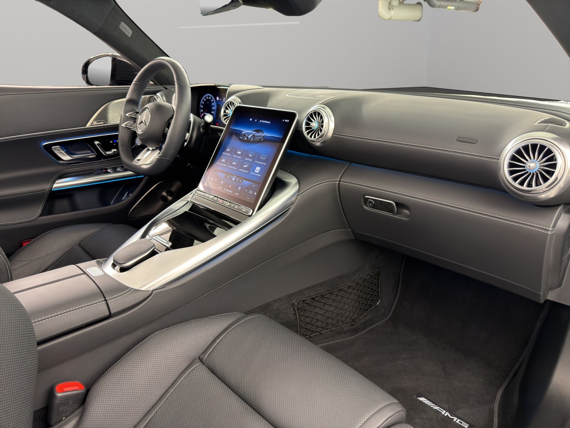 MERCEDES-BENZ AMG SL 55 4matic+-image-13