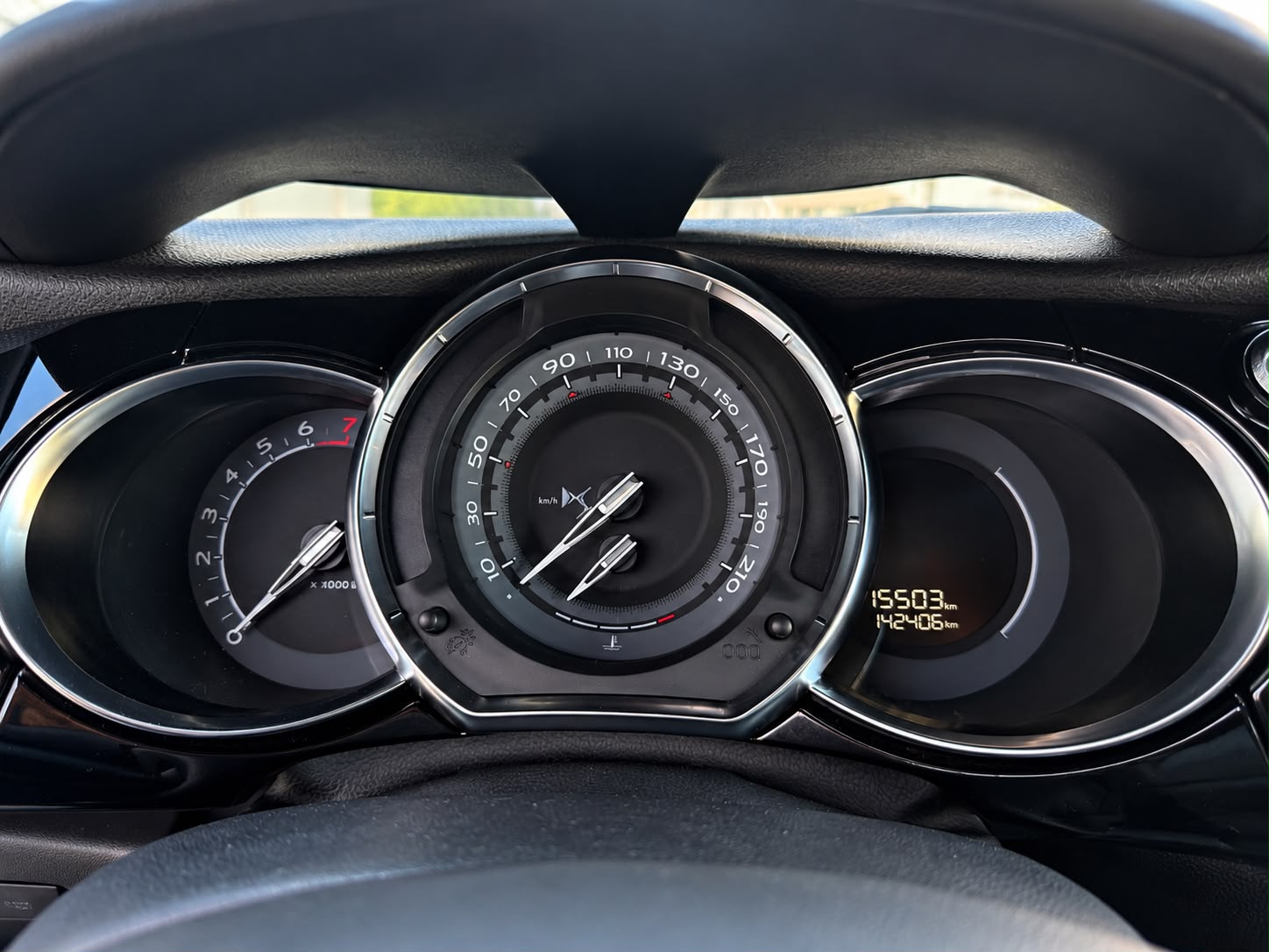 DS AUTOMOBILES DS3 1.6 THP Sport Chic-image-11