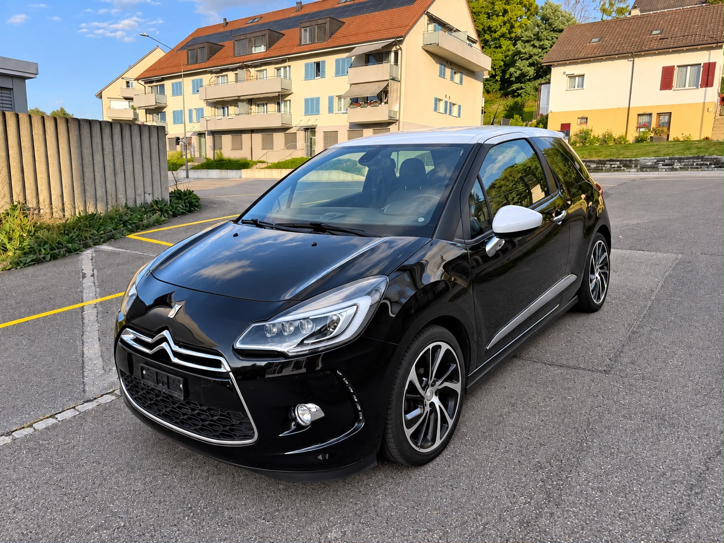 DS AUTOMOBILES DS3 1.6 THP Sport Chic-image-1