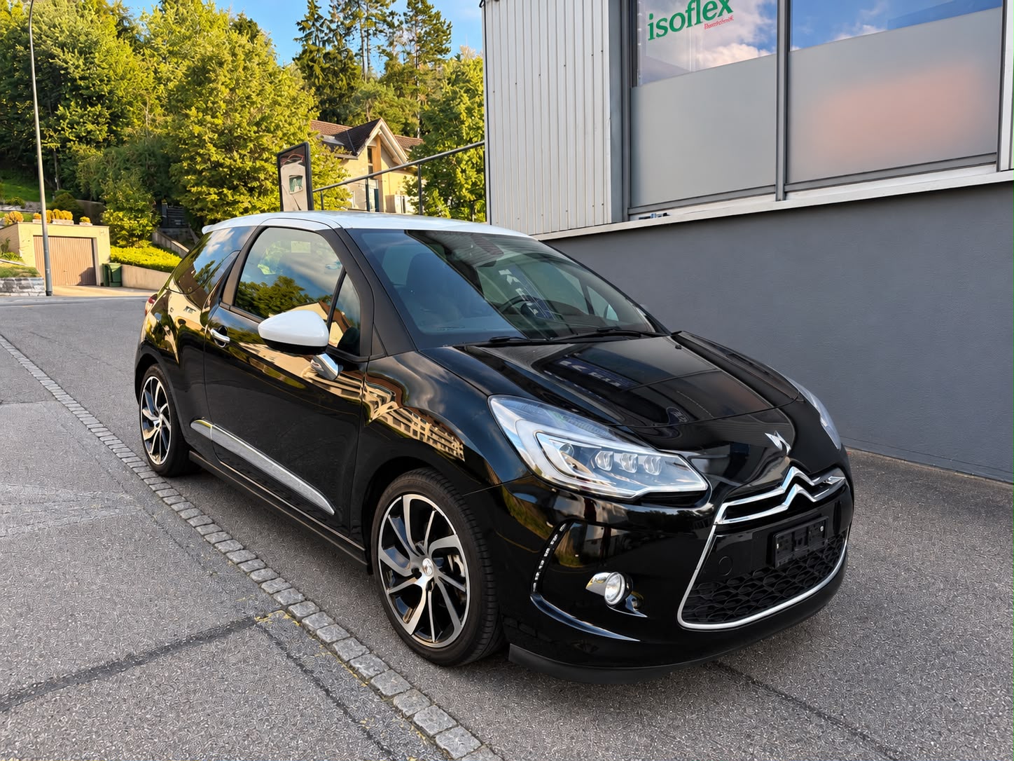 DS AUTOMOBILES DS3 1.6 THP Sport Chic-image-0