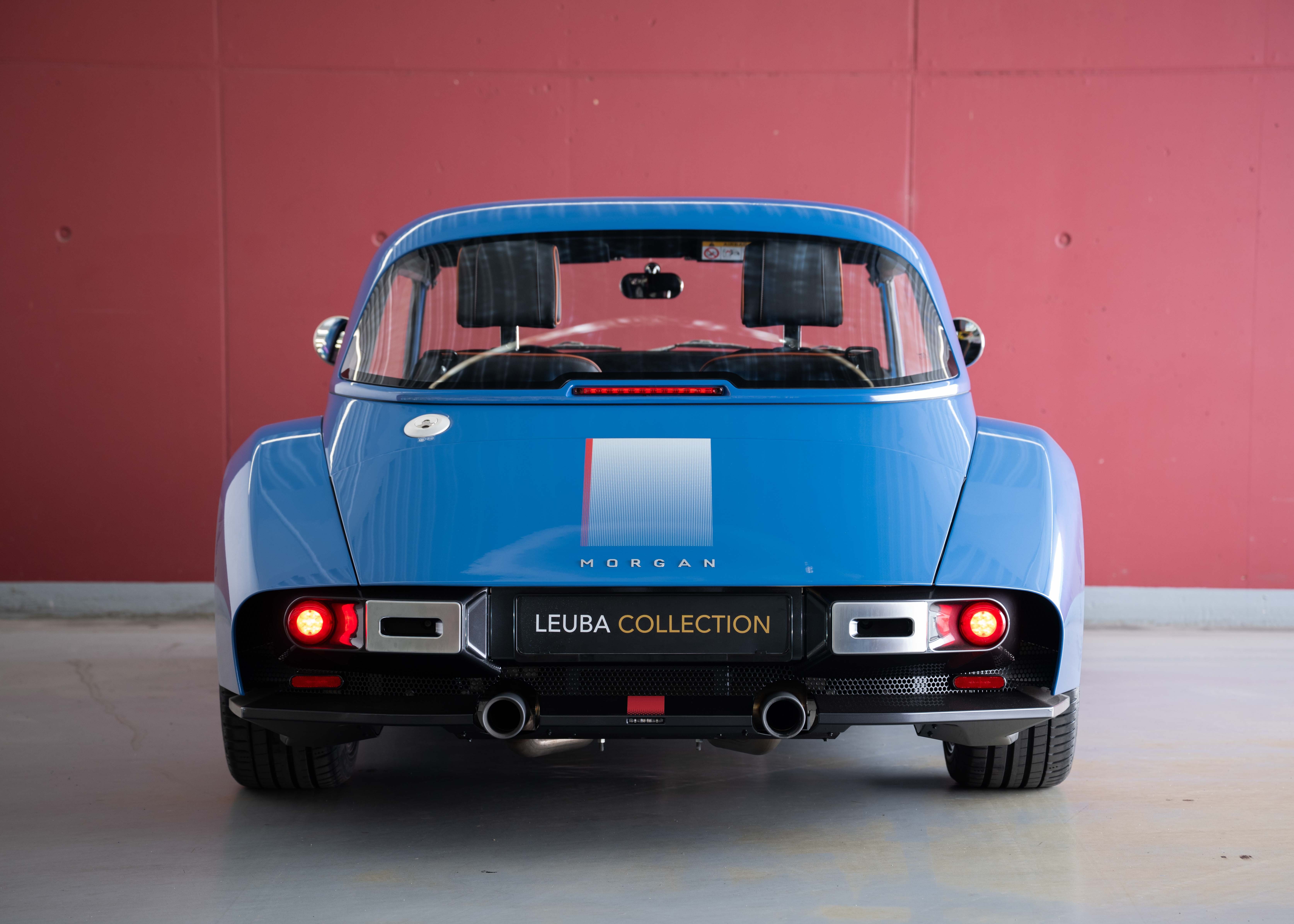 Image MORGAN PLUS-SIX Supersport 400 (New Swiss Executive car, not registered, special paint Yas Marina Blue, 30-month factory warranty)
