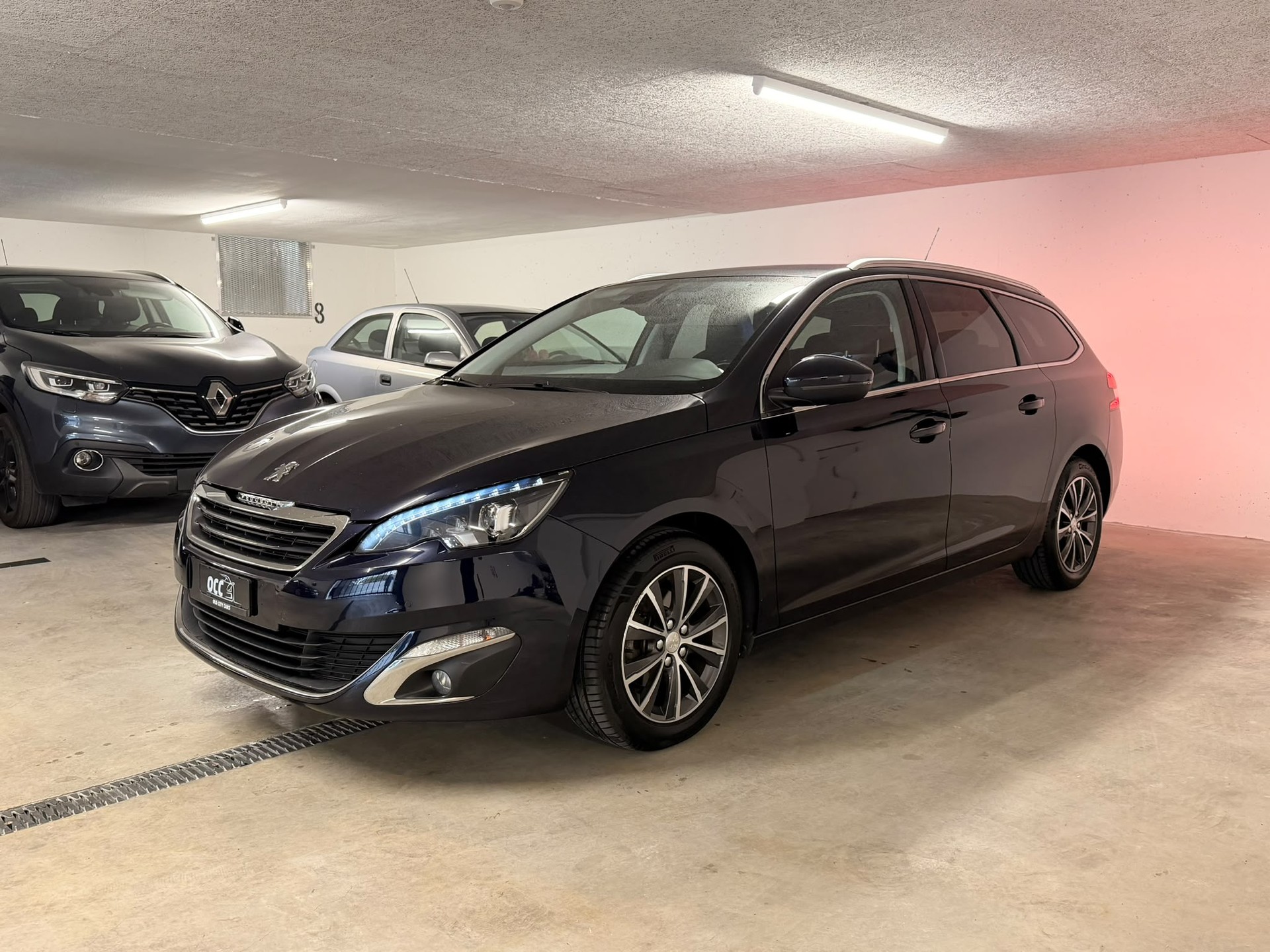 PEUGEOT 308 SW 1.2 THP Allure Automatic-image-2