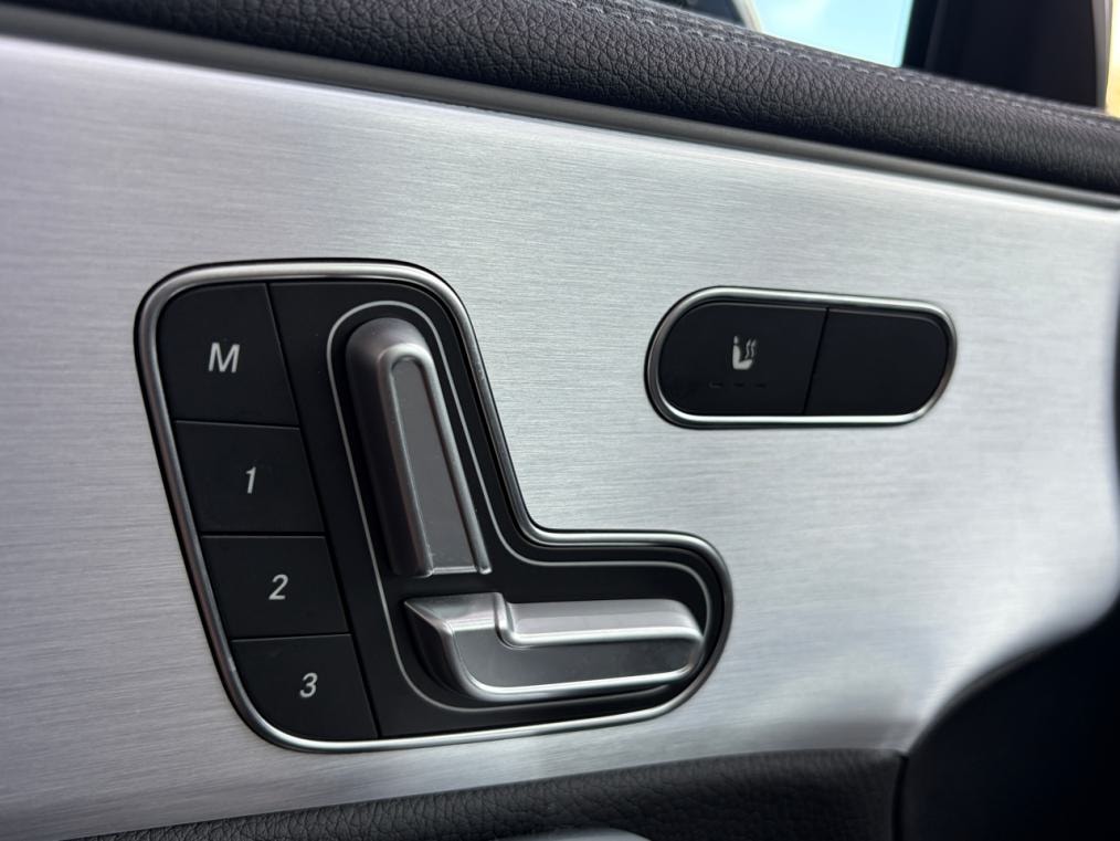 MERCEDES-BENZ A 45 S AMG 4Matic+ Speedshift-image-4