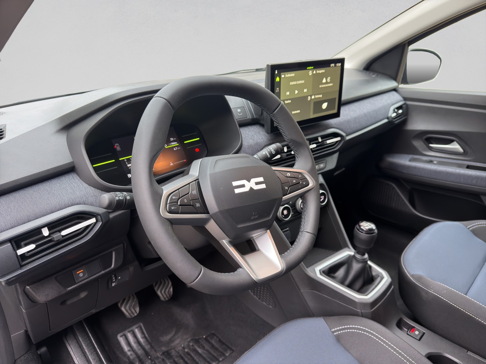 DACIA Sandero TCe 100 Journey-image-5