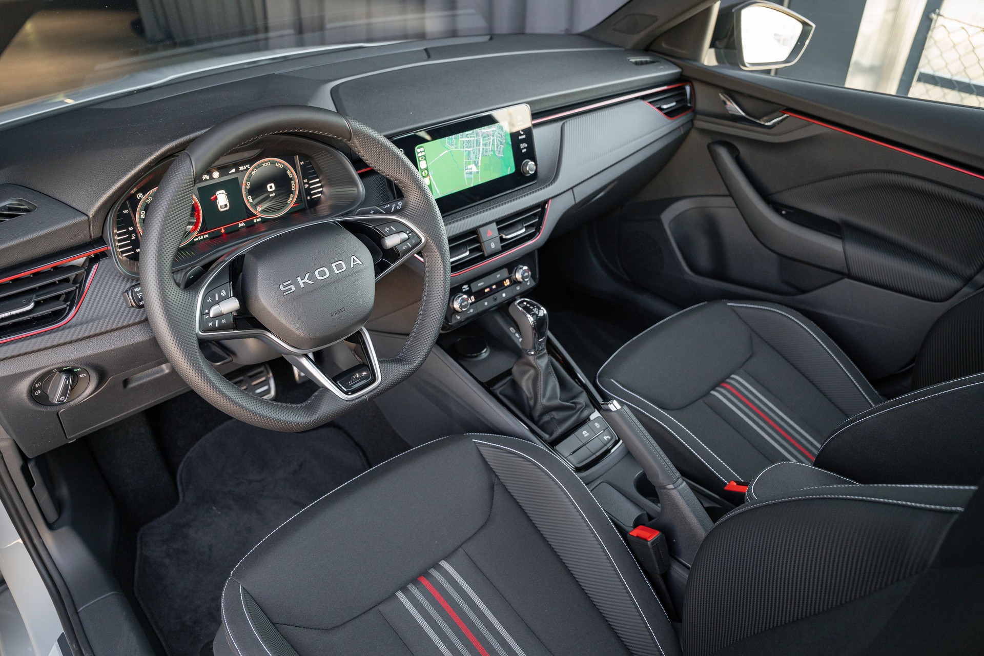 SKODA Scala 1.5 TSI Monte Carlo DSG-image-19