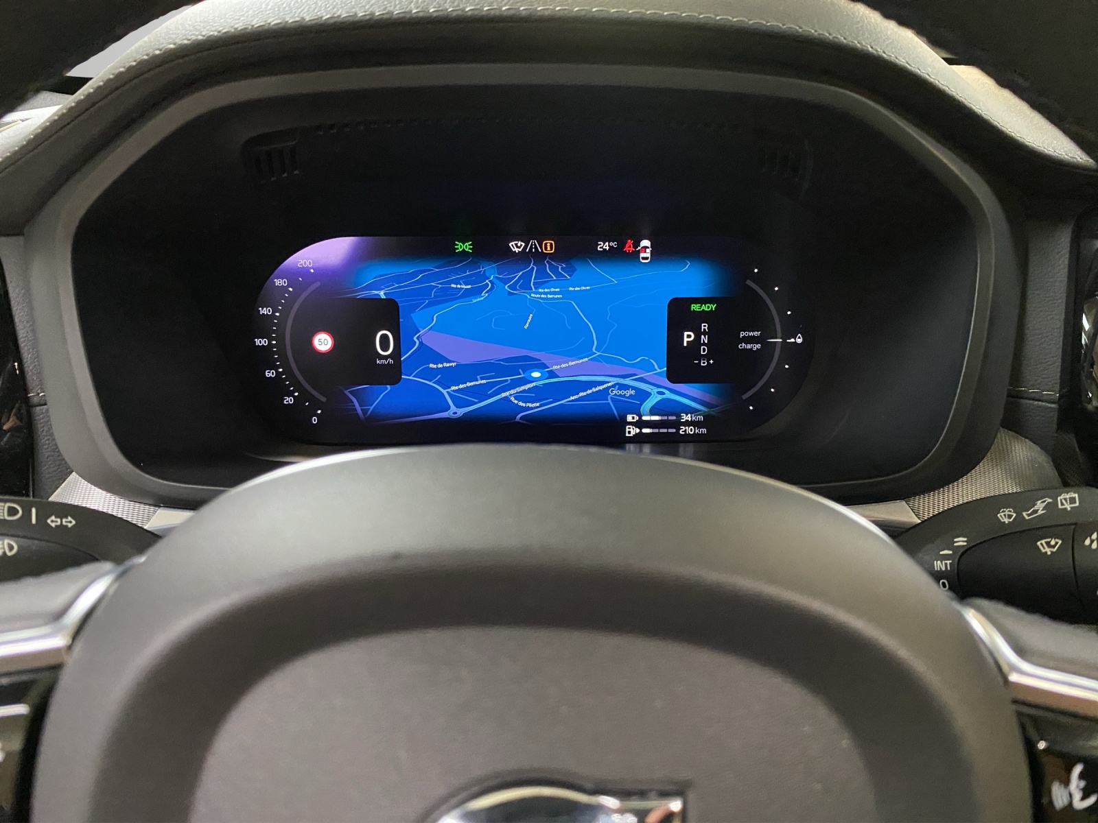 VOLVO XC60 T8 eAWD PluginHybrid Ultimate Dark Geartronic-image-15