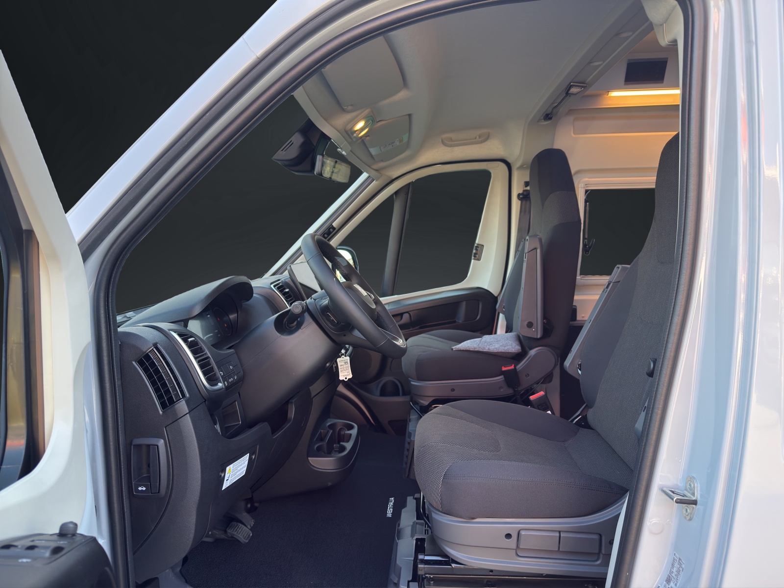 WESTFALIA Columbus 600E 2.2D 8G-image-11