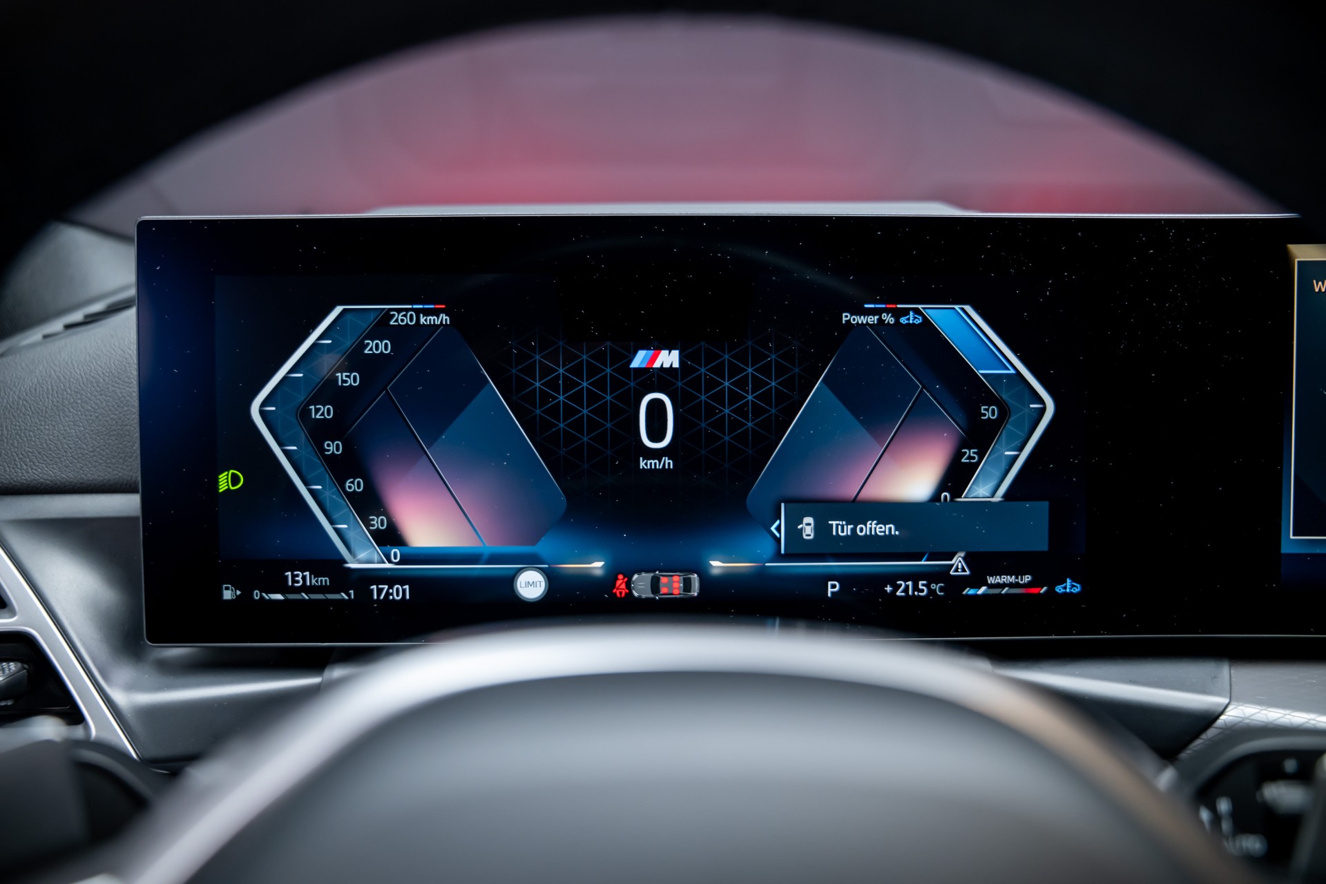 BMW 330i xDrive M Sport / LCI / 360°Kamera / Glasdach / HeadUp-image-28