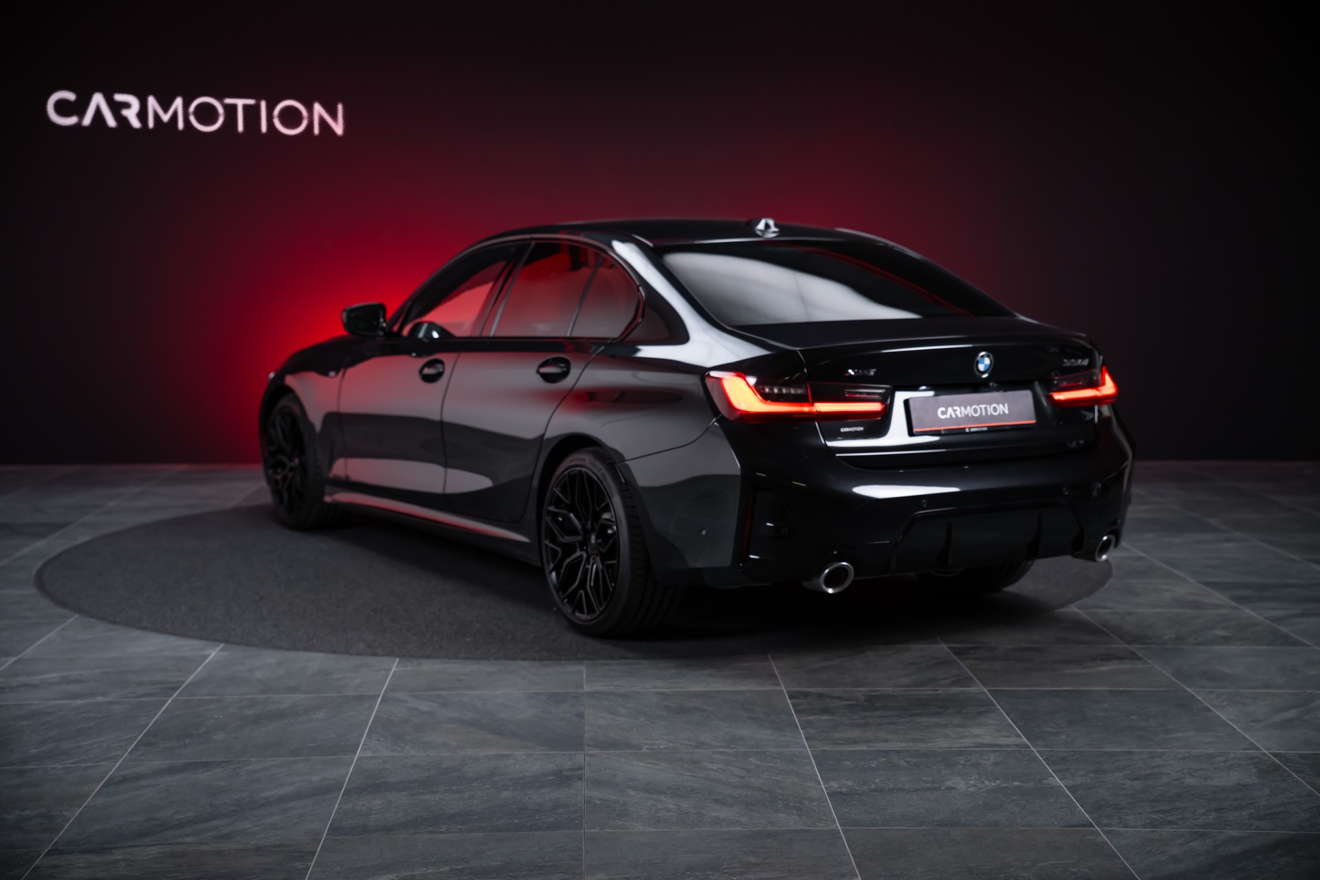 BMW 330i xDrive M Sport / LCI / 360°Kamera / Glasdach / HeadUp-image-9