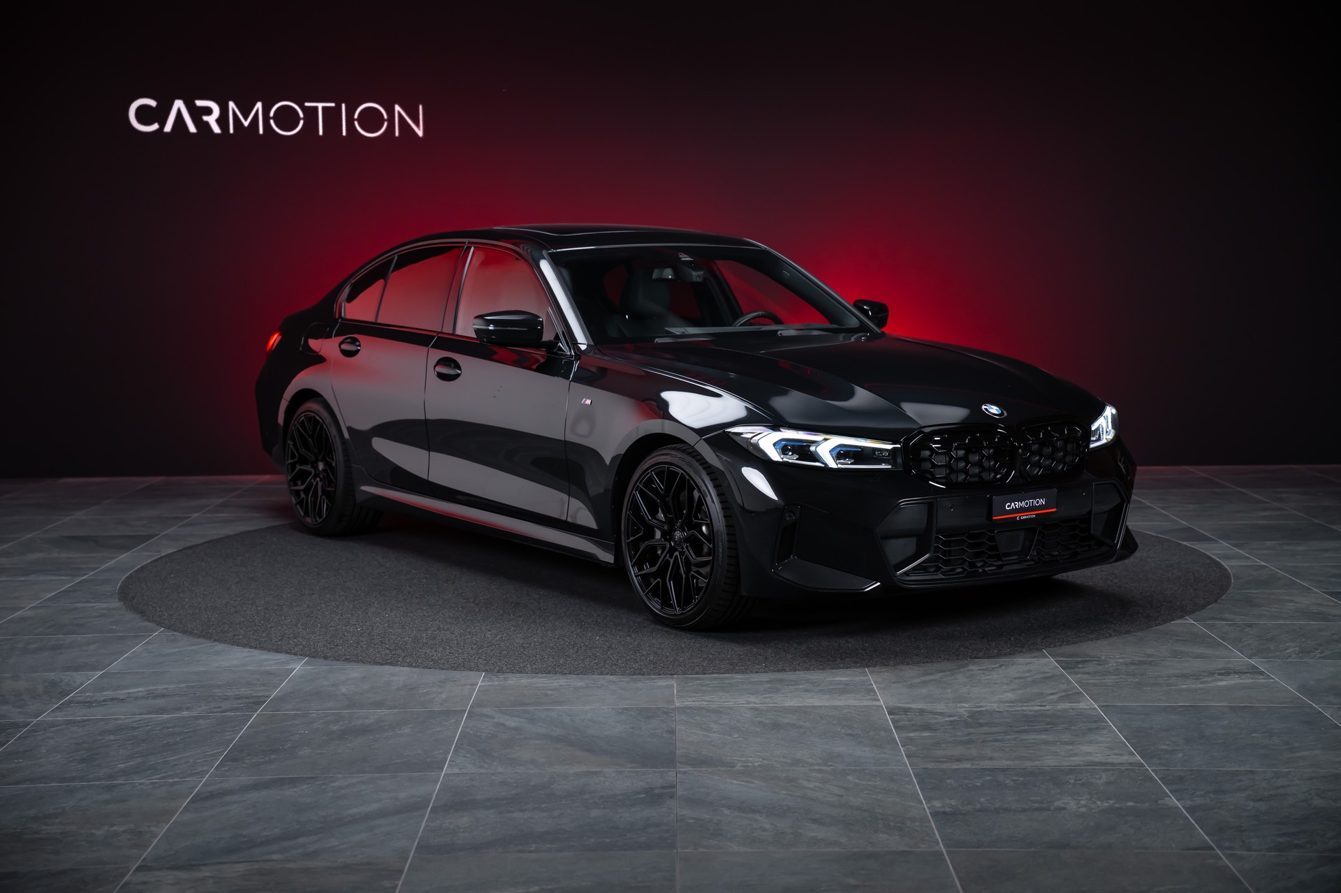 BMW 330i xDrive M Sport / LCI / 360°Kamera / Glasdach / HeadUp-image-2