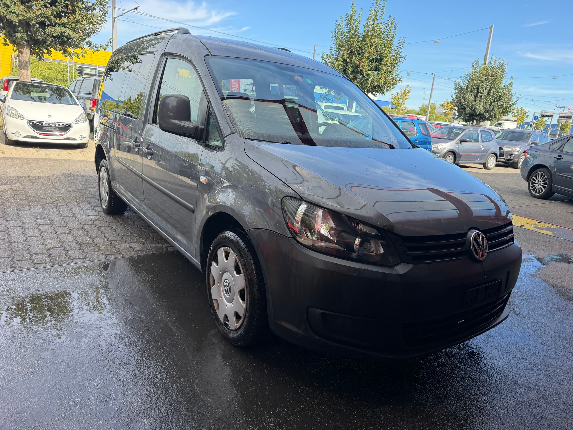 VW Caddy Maxi 2.0 TDI CR 4Motion Trendline-image-1