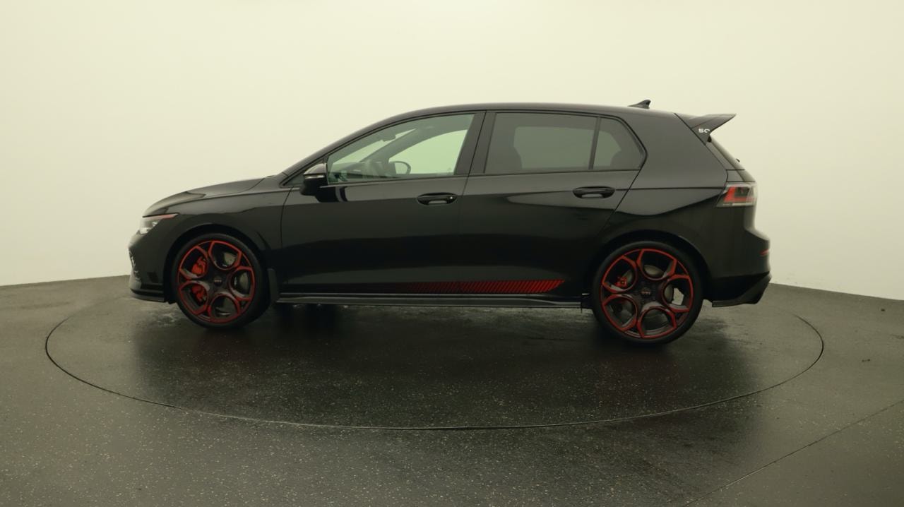 VW Golf 2.0 TSI GTI Edition 50 DSG-image-1