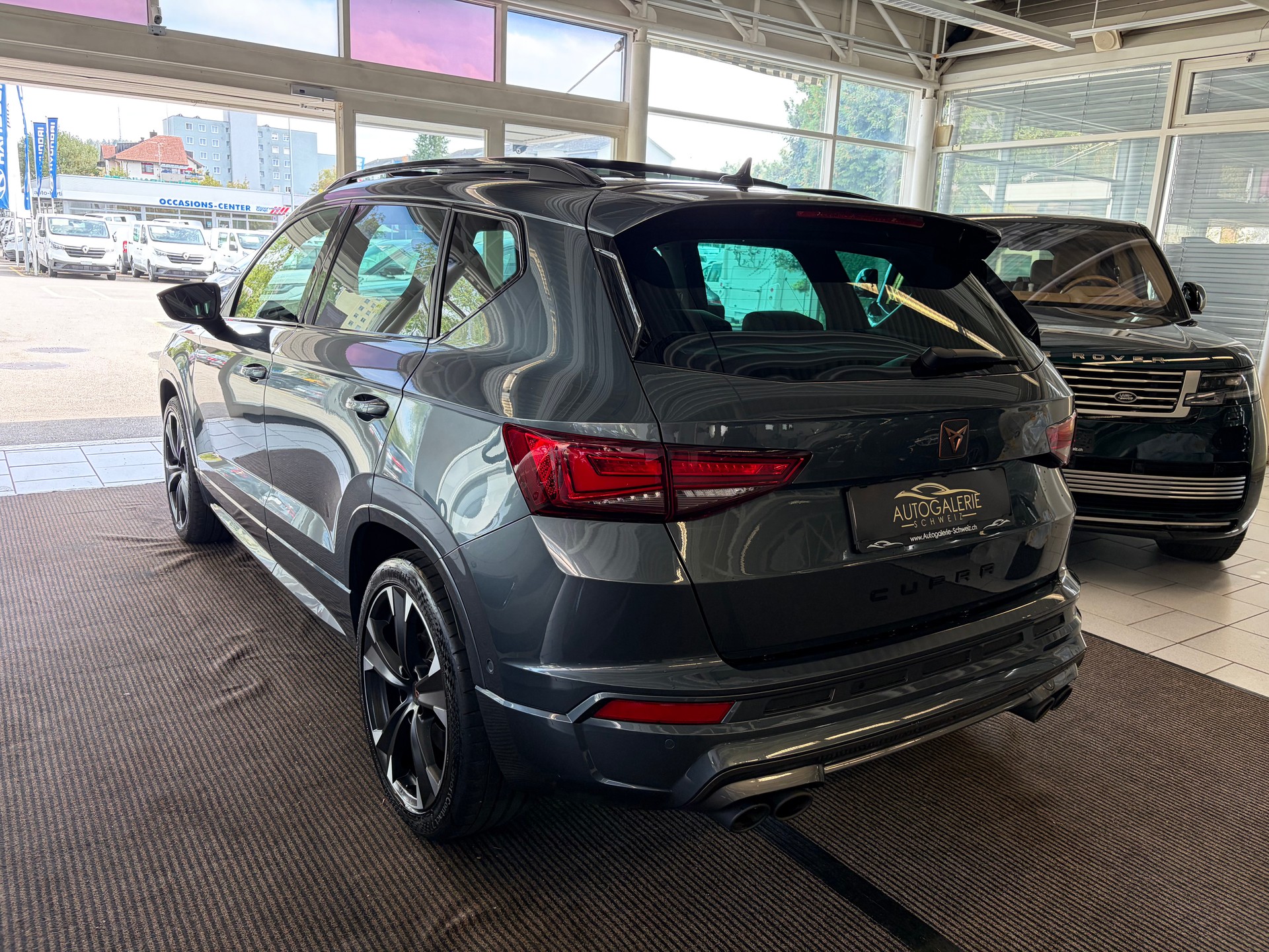 CUPRA Ateca 2.0TSI 4Drive DSG | AHK | PANORAMA | BeatsAudio Sound |-image-10