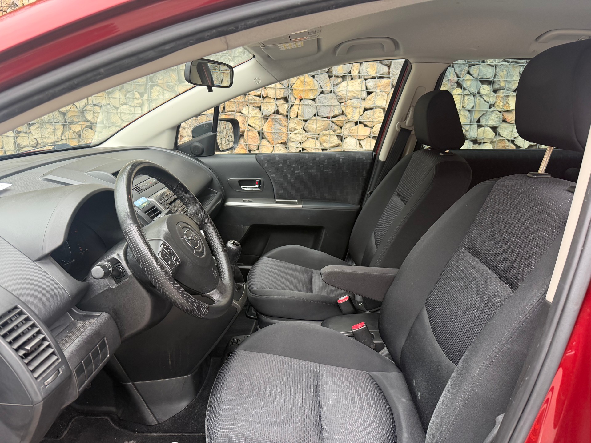 MAZDA 5 2.0 16V Confort-image-8