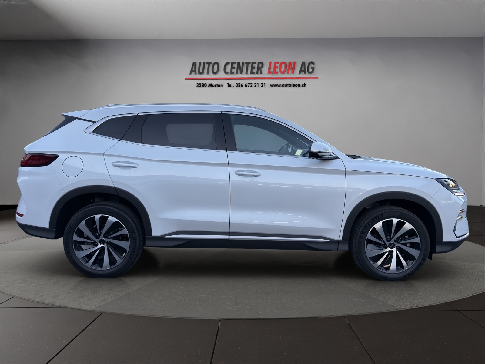 BYD Seal U DM-i Design AWD-image-6