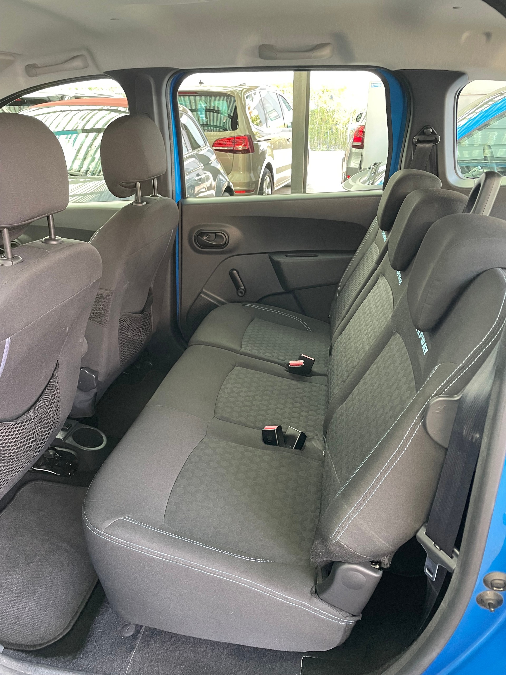 DACIA Lodgy 1.2 T Stepway 7PL-image-8