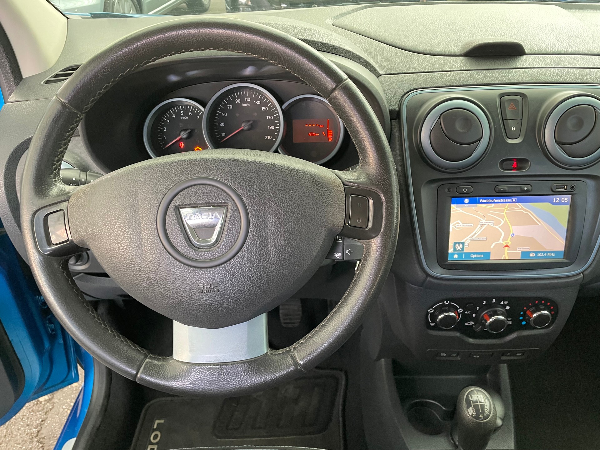 DACIA Lodgy 1.2 T Stepway 7PL-image-9