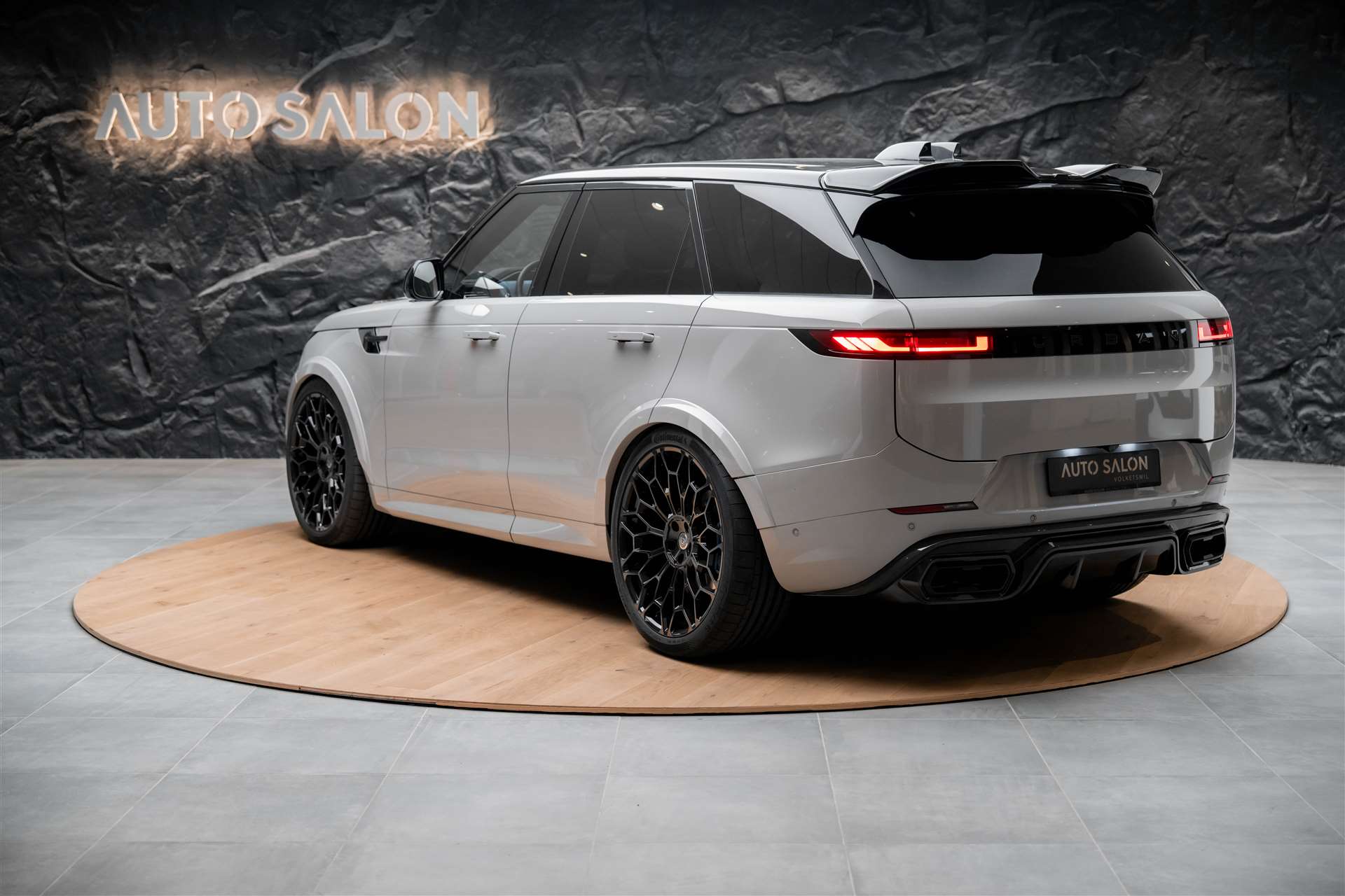 LAND ROVER Range Rover Sport D300 3.0 TD6 MHEV Dynamic SE Automatic *URBAN *24" Felgen*Werksgarantie*-showroom-element-2