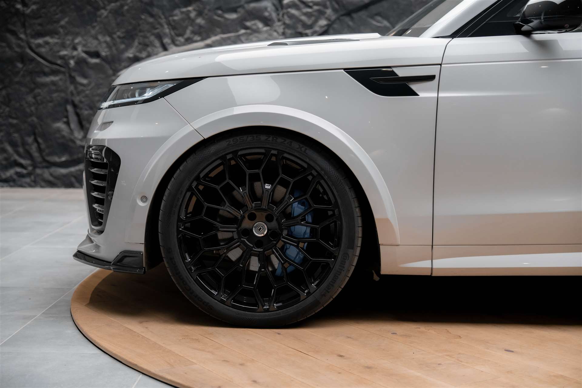 LAND ROVER Range Rover Sport D300 3.0 TD6 MHEV Dynamic SE Automatic *URBAN *24" Felgen*Werksgarantie*-image-18